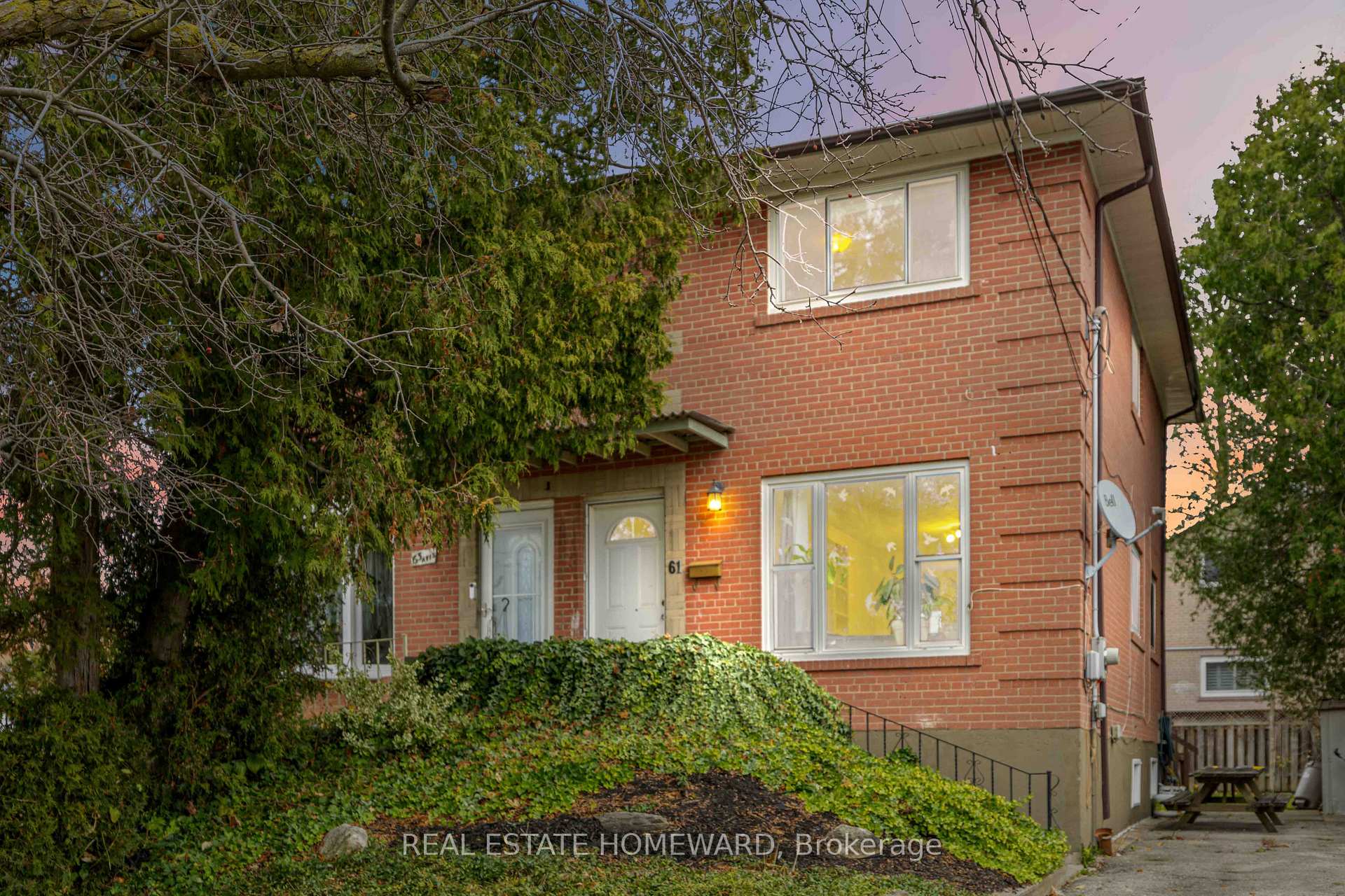 Photo 1 of 61 Avis Crescent, Toronto, O'Connor-Parkview — HOMEH