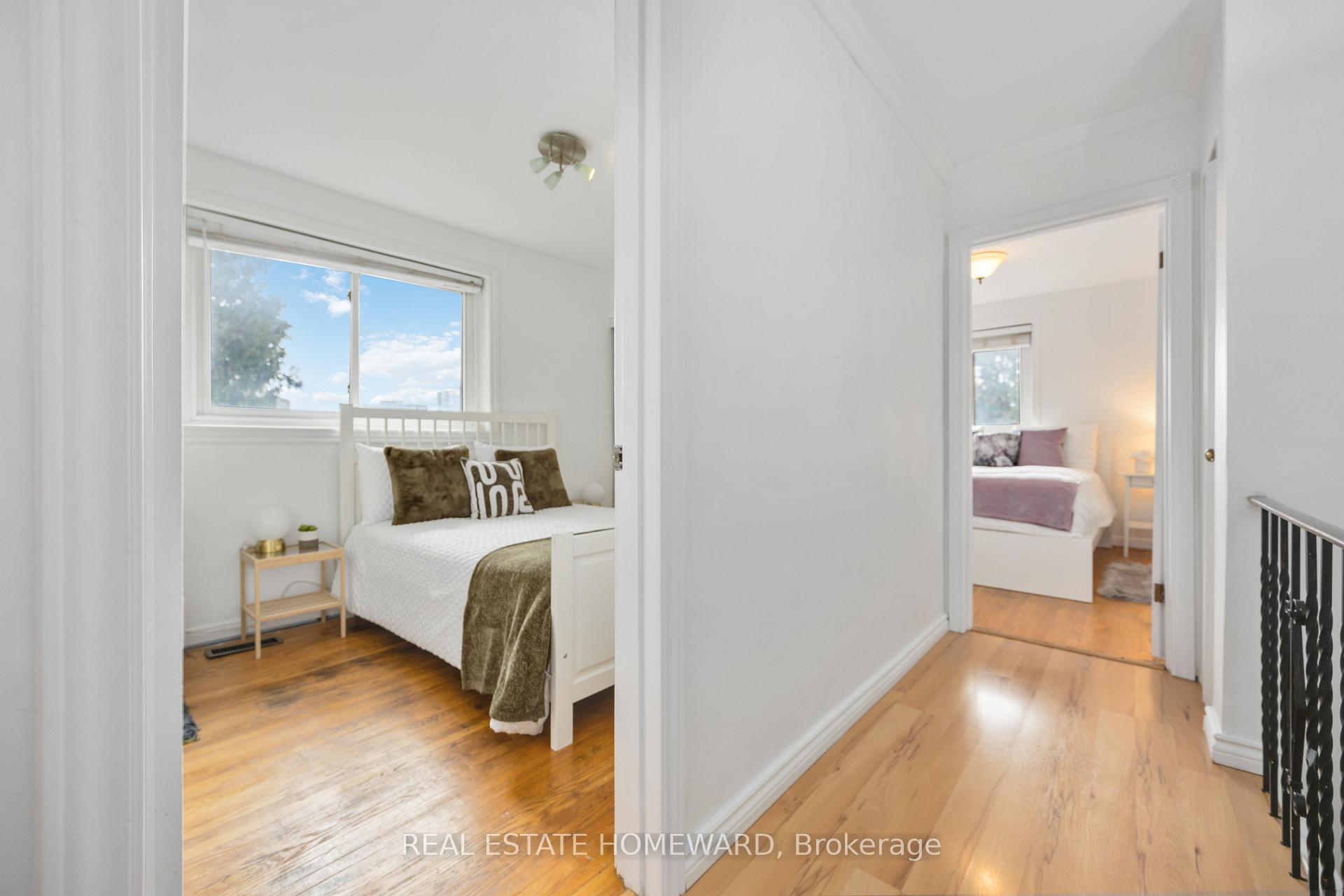 Photo 15 of 61 Avis Crescent, Toronto, O'Connor-Parkview — HOMEH