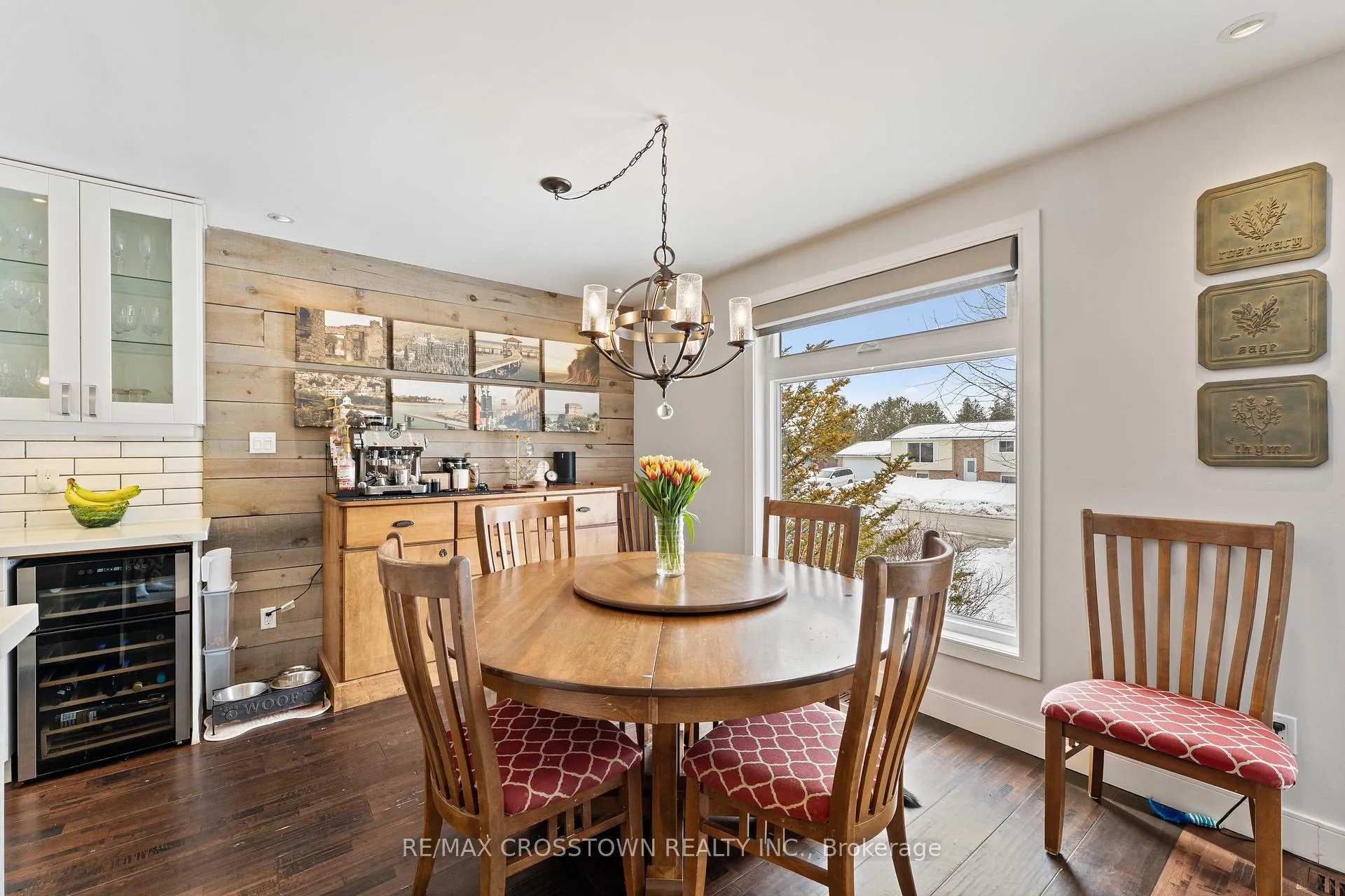 Photo 8 of 229 Thornton Avenue, Essa, Thornton — HOMEH