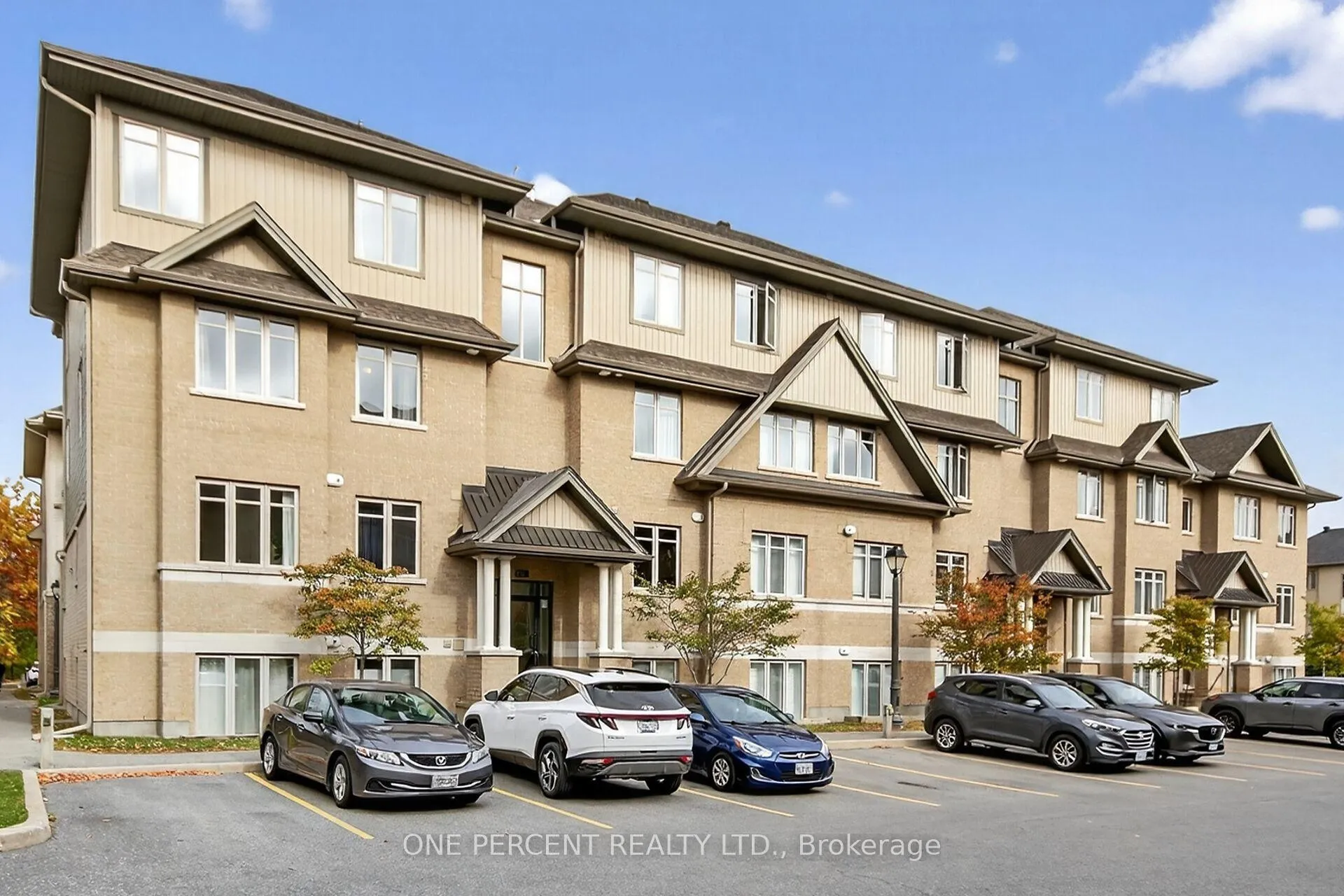 Photo 1 of Unit F, 66 Tipperary Private, Ottawa, Barrhaven - Longfields — HOMEH