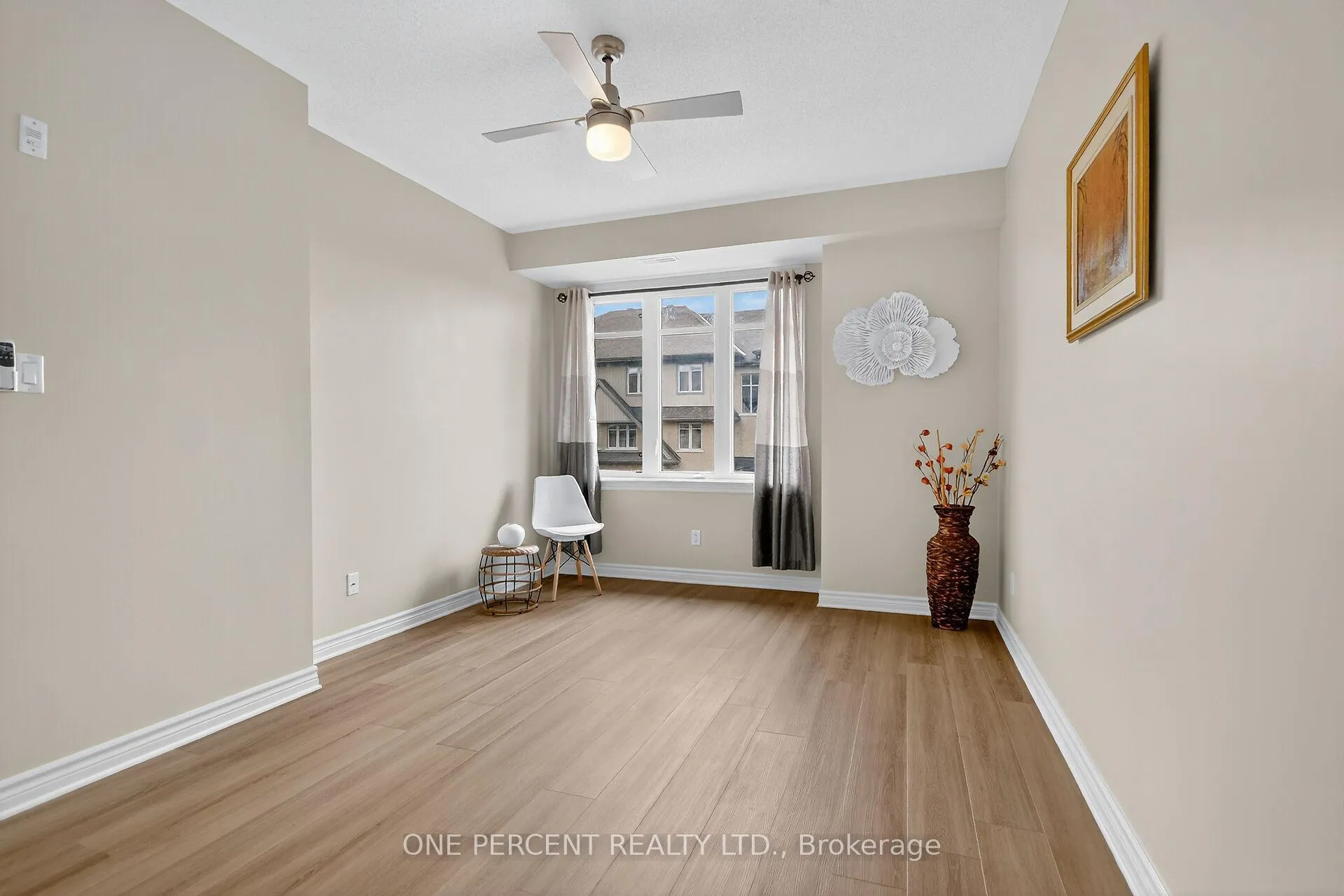 Photo 23 of Unit F, 66 Tipperary Private, Ottawa, Barrhaven - Longfields — HOMEH