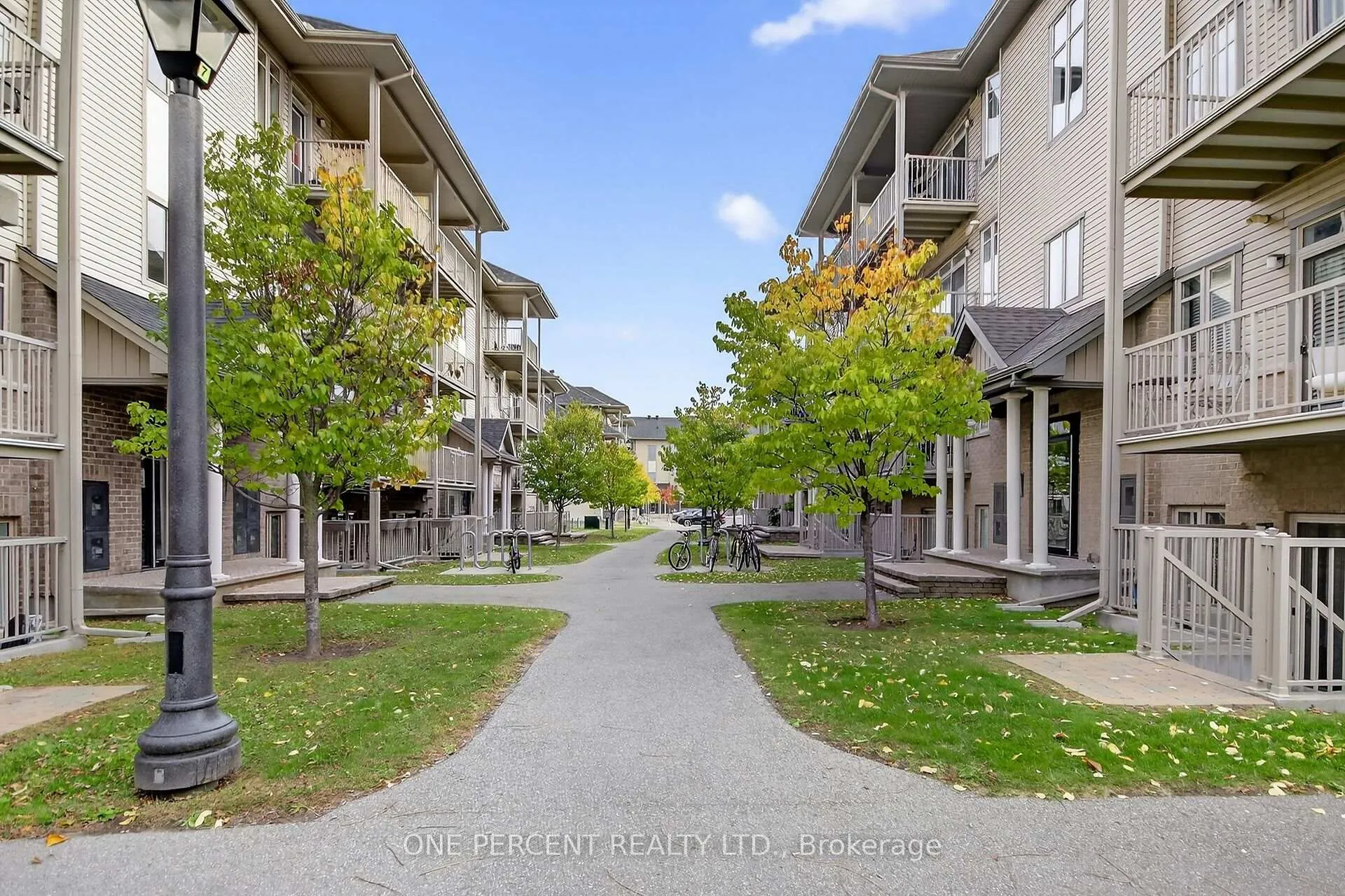 Photo 28 of Unit F, 66 Tipperary Private, Ottawa, Barrhaven - Longfields — HOMEH