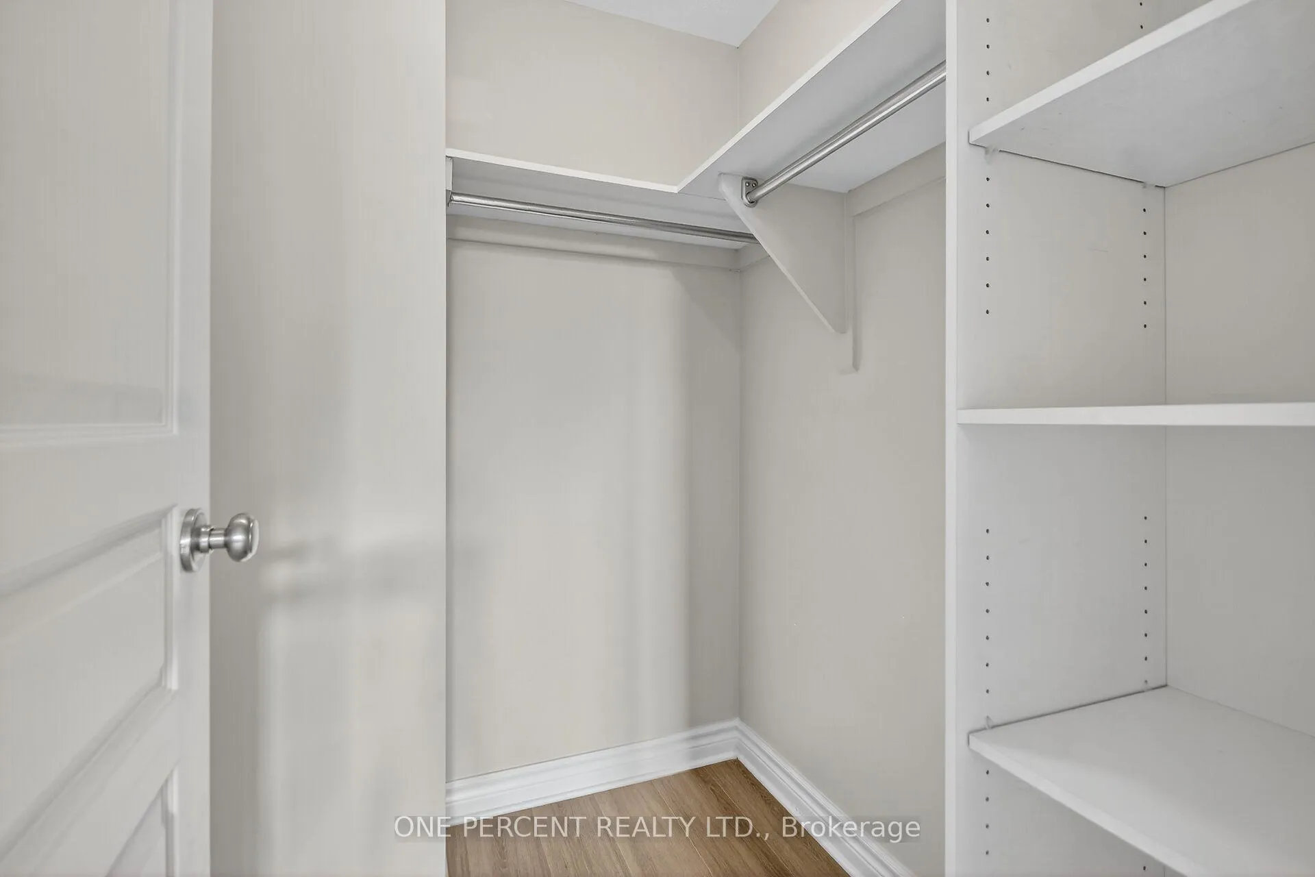 Photo 30 of Unit F, 66 Tipperary Private, Ottawa, Barrhaven - Longfields — HOMEH