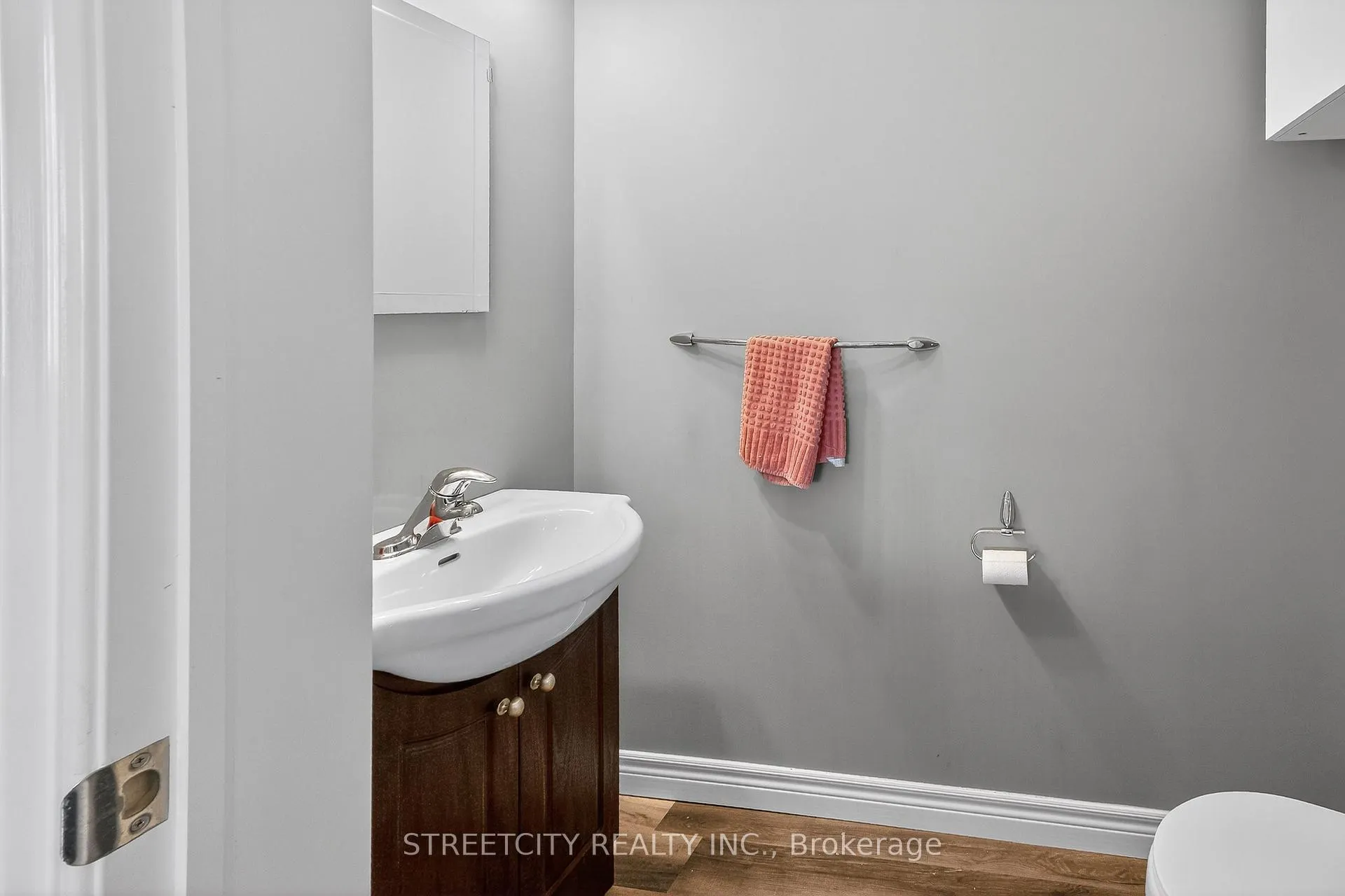 Photo 21 of 387 Stanley Park Drive, Central Elgin, Rural Central Elgin — HOMEH