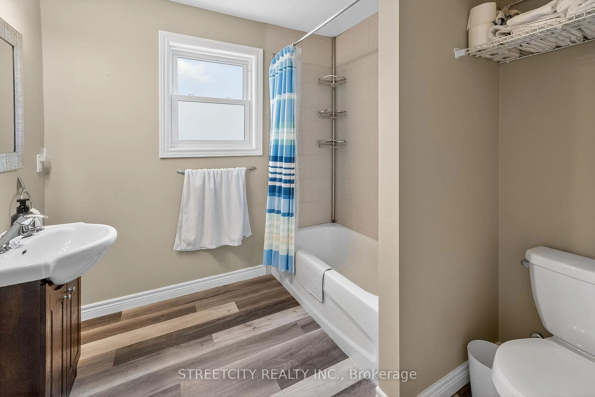 Photo 26 of 387 Stanley Park Drive, Central Elgin, Rural Central Elgin — HOMEH