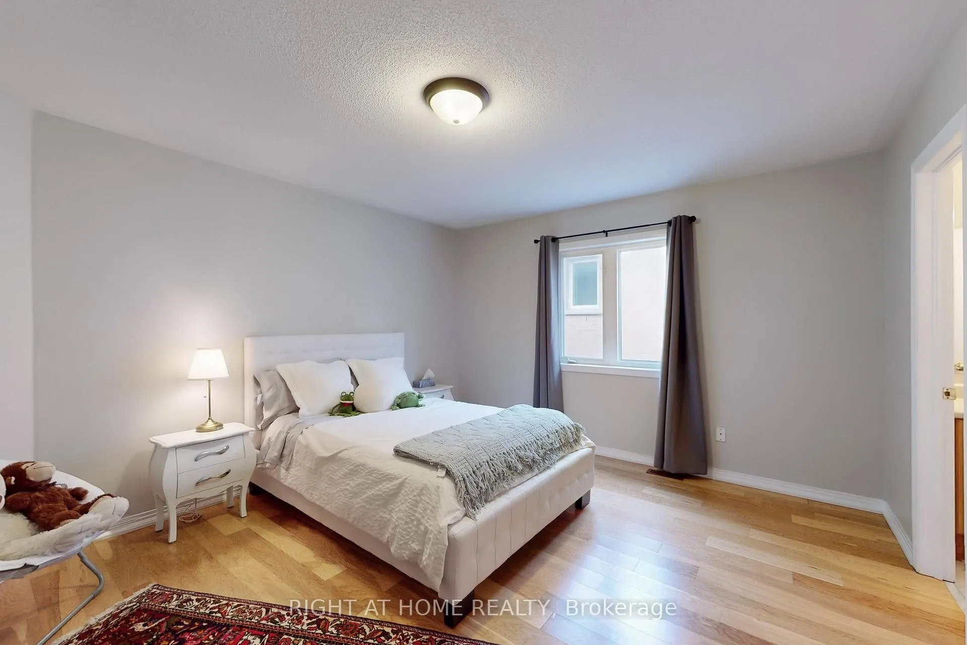 Photo 23 of 19 Robert Grundy Road, Markham, Cachet — HOMEH