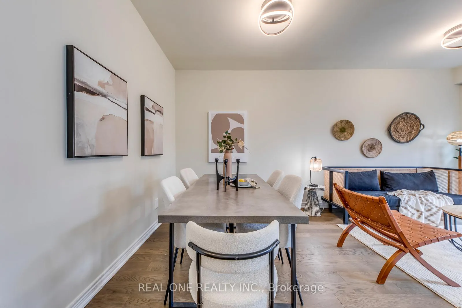 Photo 7 of 27 Genoa Drive, Hamilton, Jerome — HOMEH