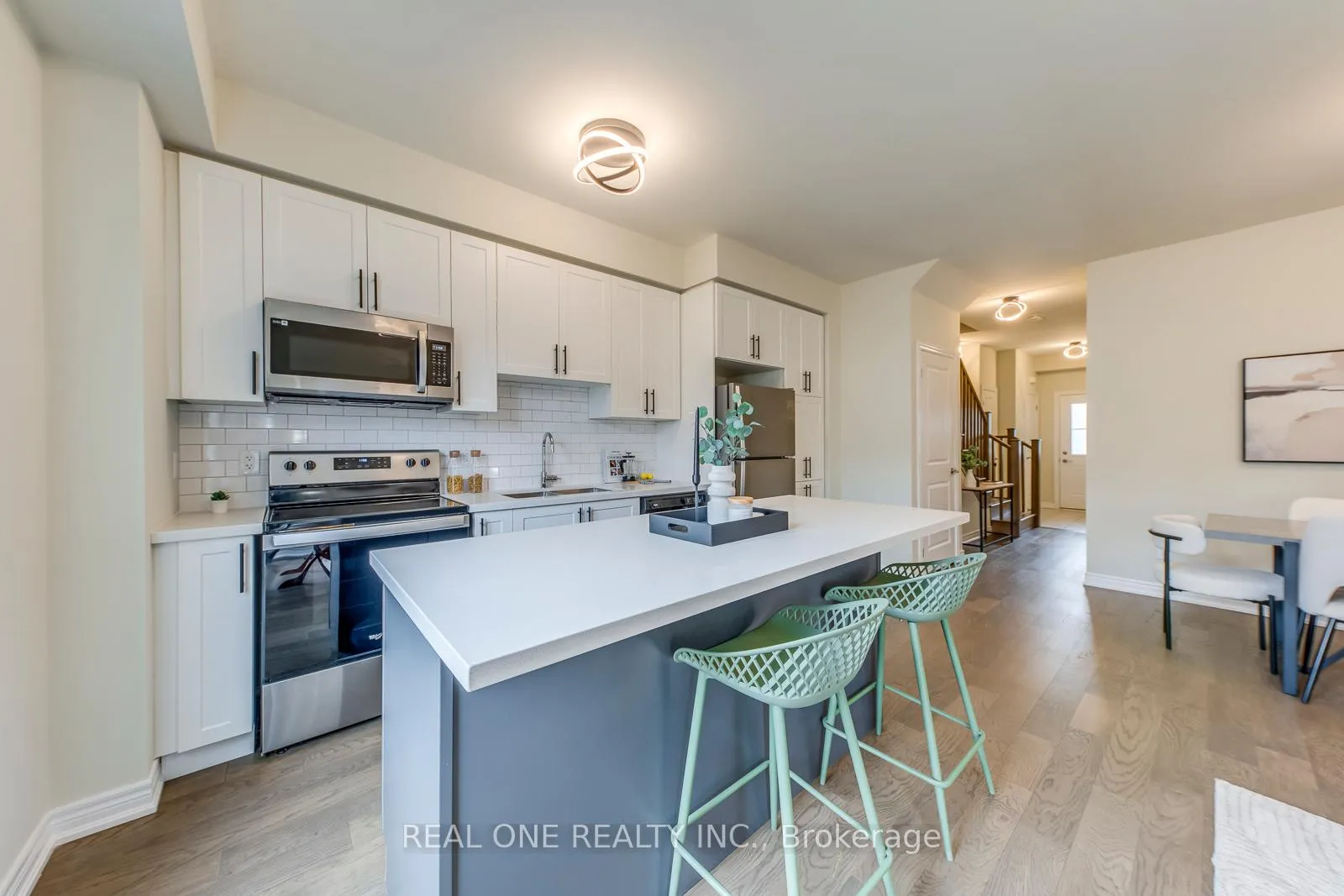 Photo 22 of 27 Genoa Drive, Hamilton, Jerome — HOMEH