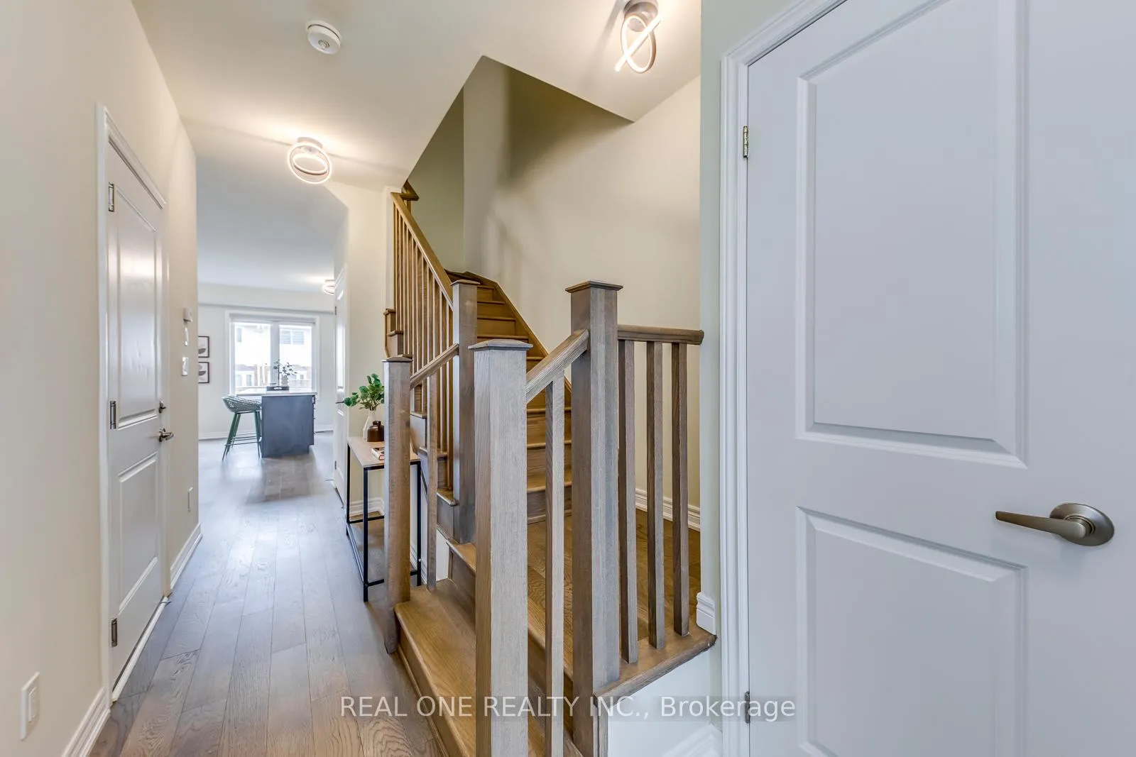 Photo 24 of 27 Genoa Drive, Hamilton, Jerome — HOMEH