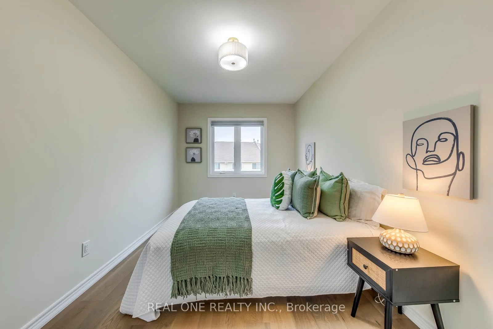 Photo 31 of 27 Genoa Drive, Hamilton, Jerome — HOMEH