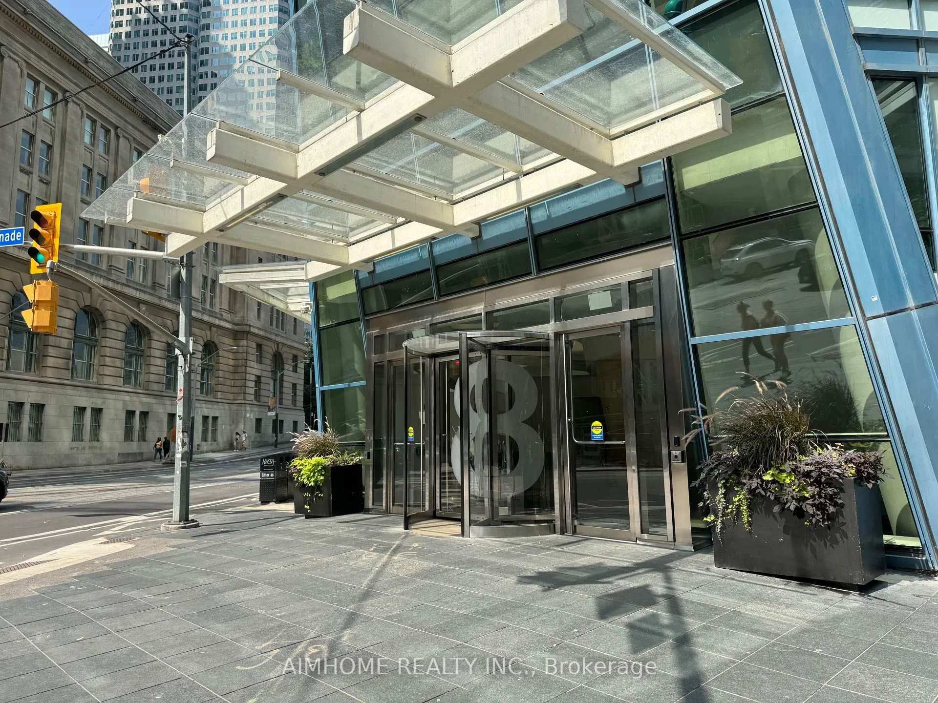 Photo 3 of Unit 1006, 8 The Esplanade Avenue, Toronto, Waterfront Communities — HOMEH
