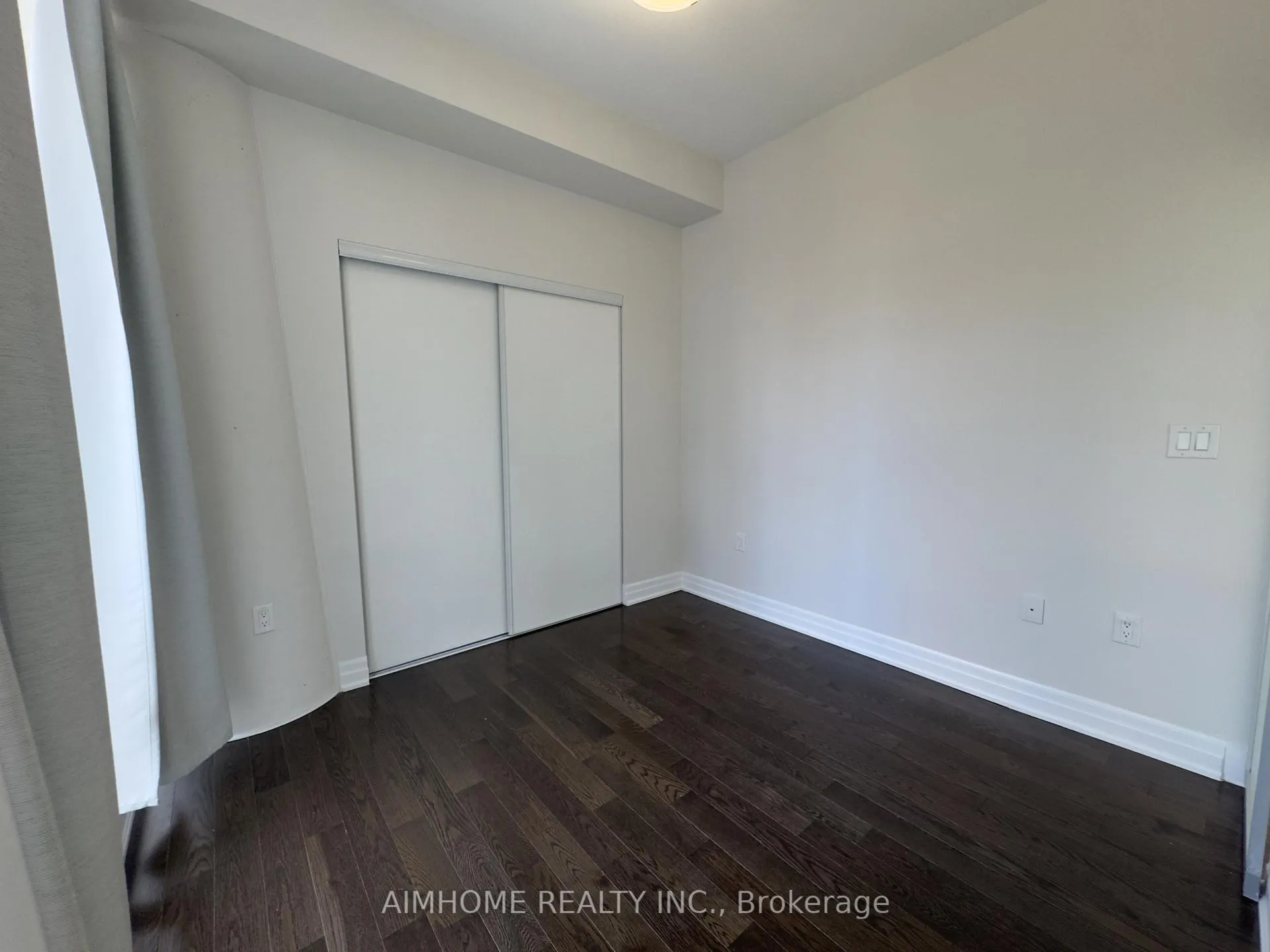 Photo 20 of Unit 1006, 8 The Esplanade Avenue, Toronto, Waterfront Communities — HOMEH