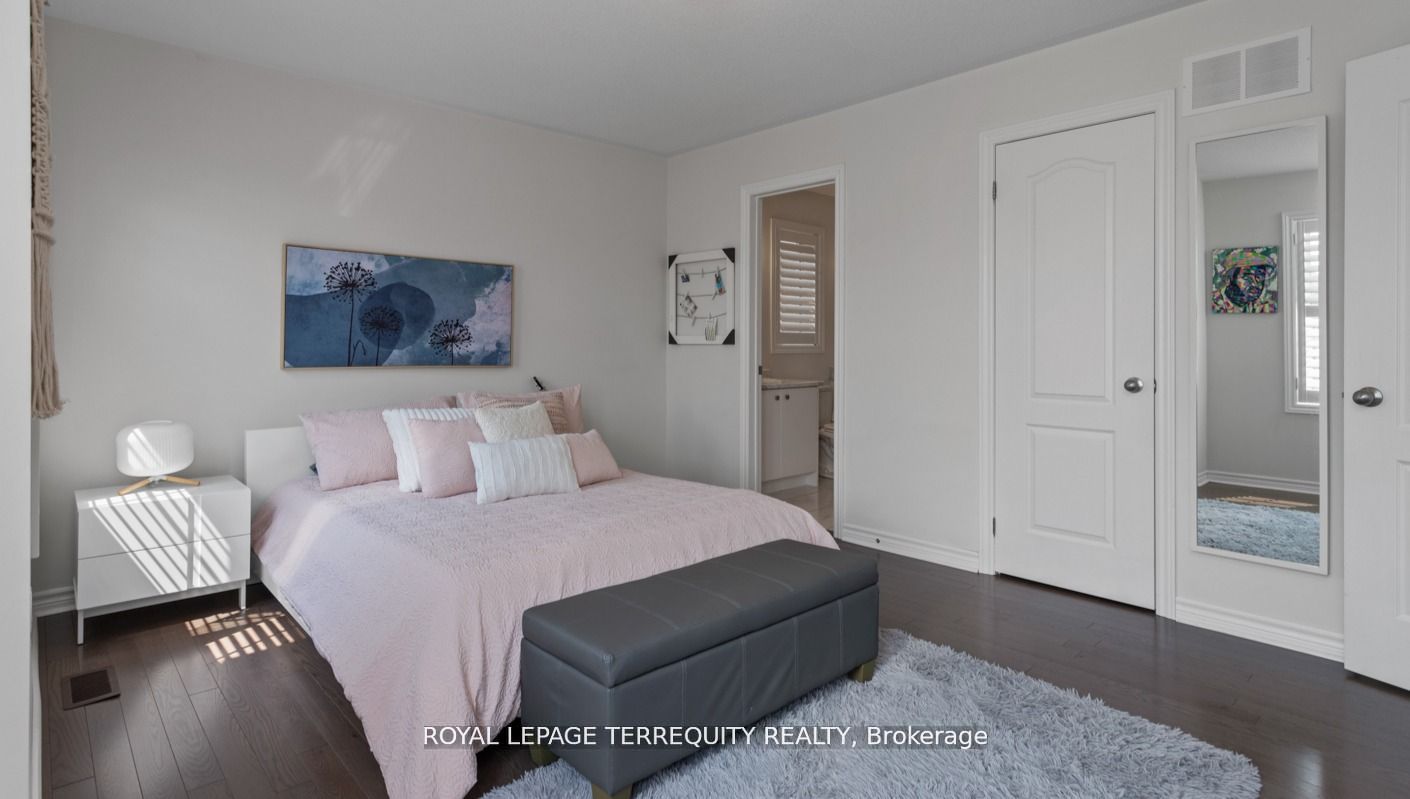 Photo 59 of 1821 Castlepoint Drive, Oshawa, Taunton — HOMEH