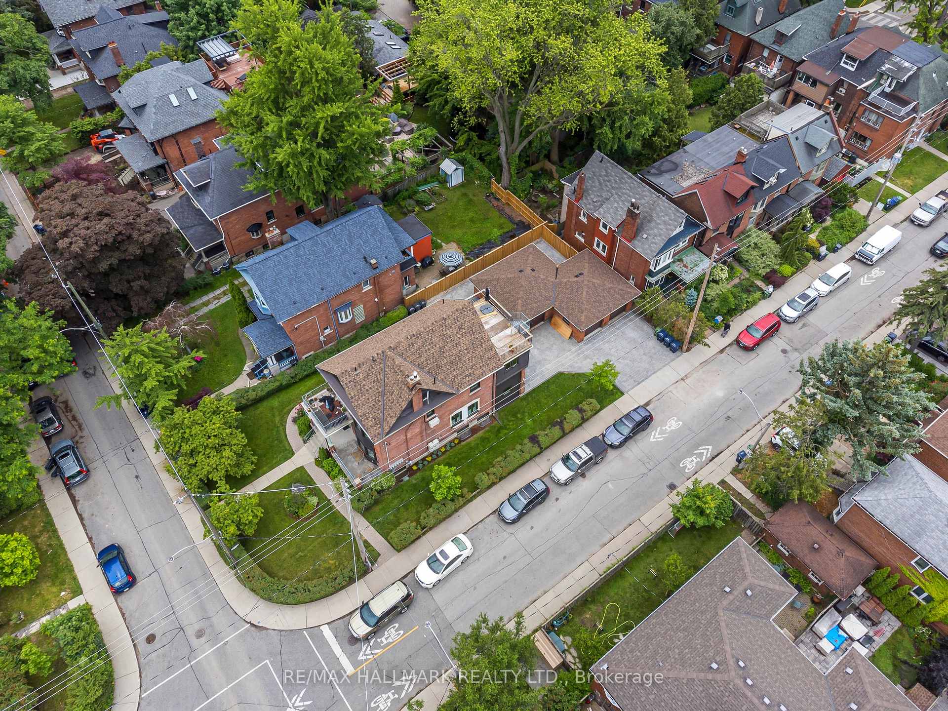 Photo 4 of Unit 1, 202 Rusholme Road, Toronto, Dufferin Grove — HOMEH