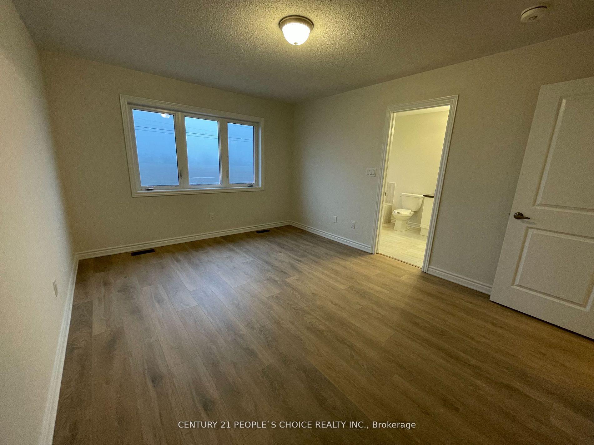 Photo 11 of 105 Sapphire Way, Thorold, Rolling Meadows — HOMEH
