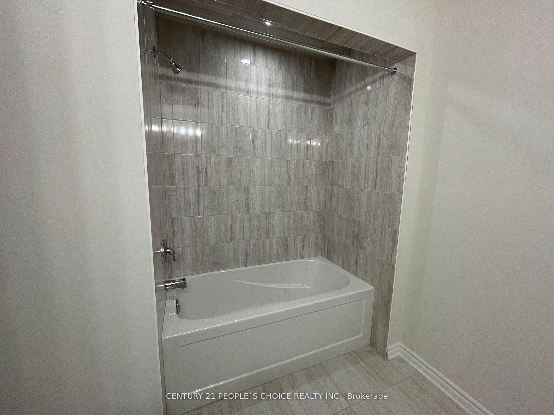 Photo 21 of 105 Sapphire Way, Thorold, Rolling Meadows — HOMEH