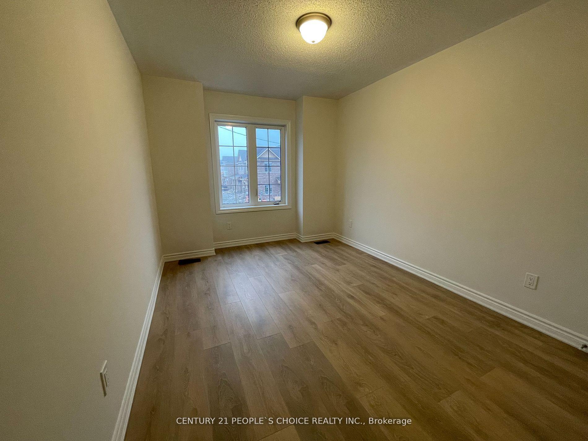 Photo 22 of 105 Sapphire Way, Thorold, Rolling Meadows — HOMEH