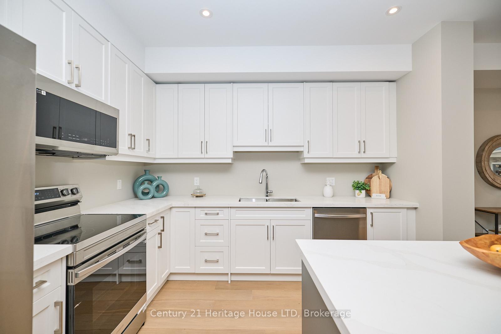 Photo 5 of 106 Elvira Way, Thorold, Rolling Meadows — HOMEH