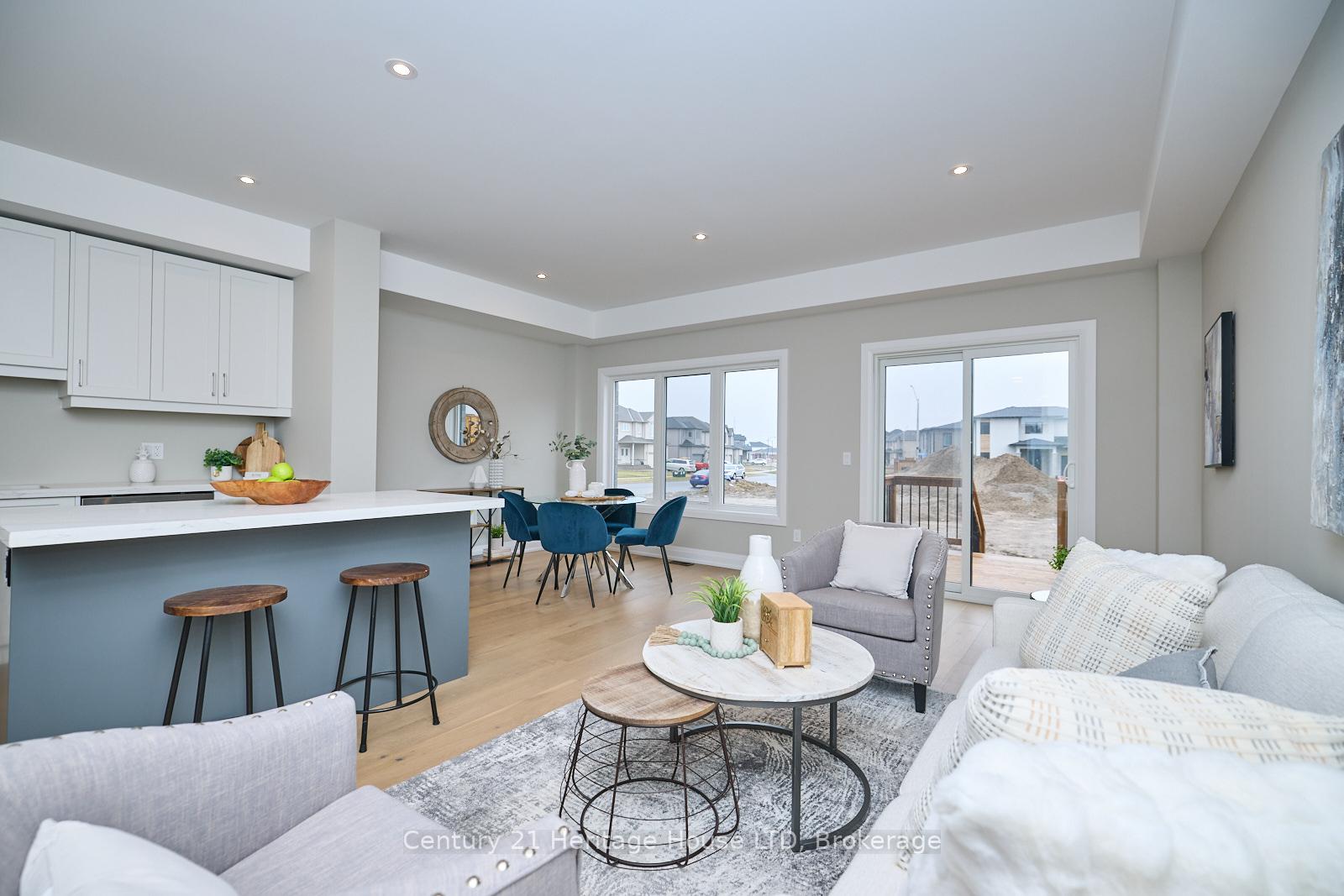 Photo 9 of 106 Elvira Way, Thorold, Rolling Meadows — HOMEH