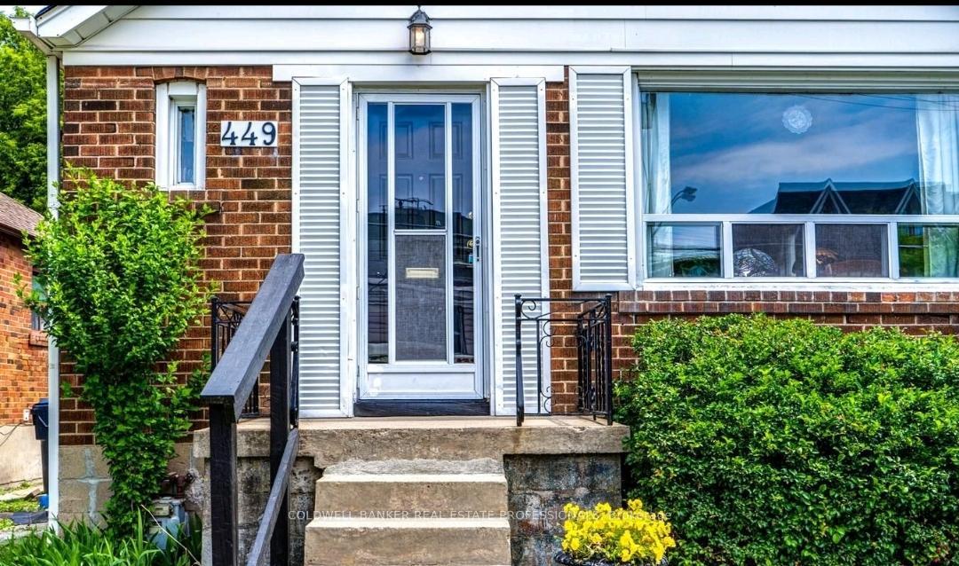 Photo 3 of 449 Dawes Road, Toronto, O'Connor-Parkview — HOMEH