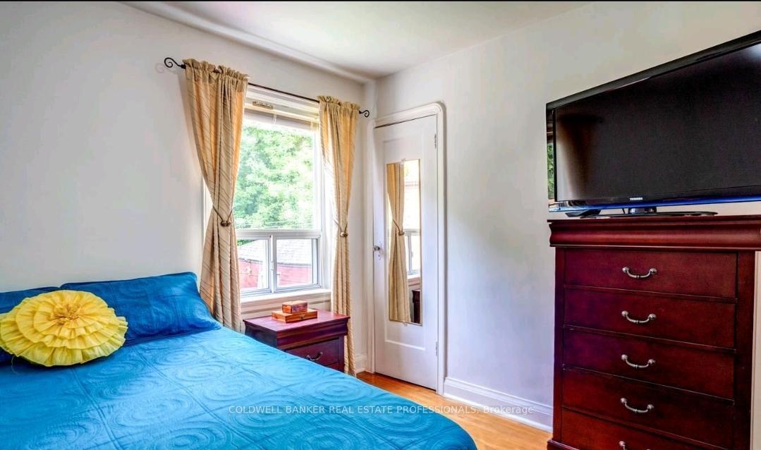Photo 9 of 449 Dawes Road, Toronto, O'Connor-Parkview — HOMEH