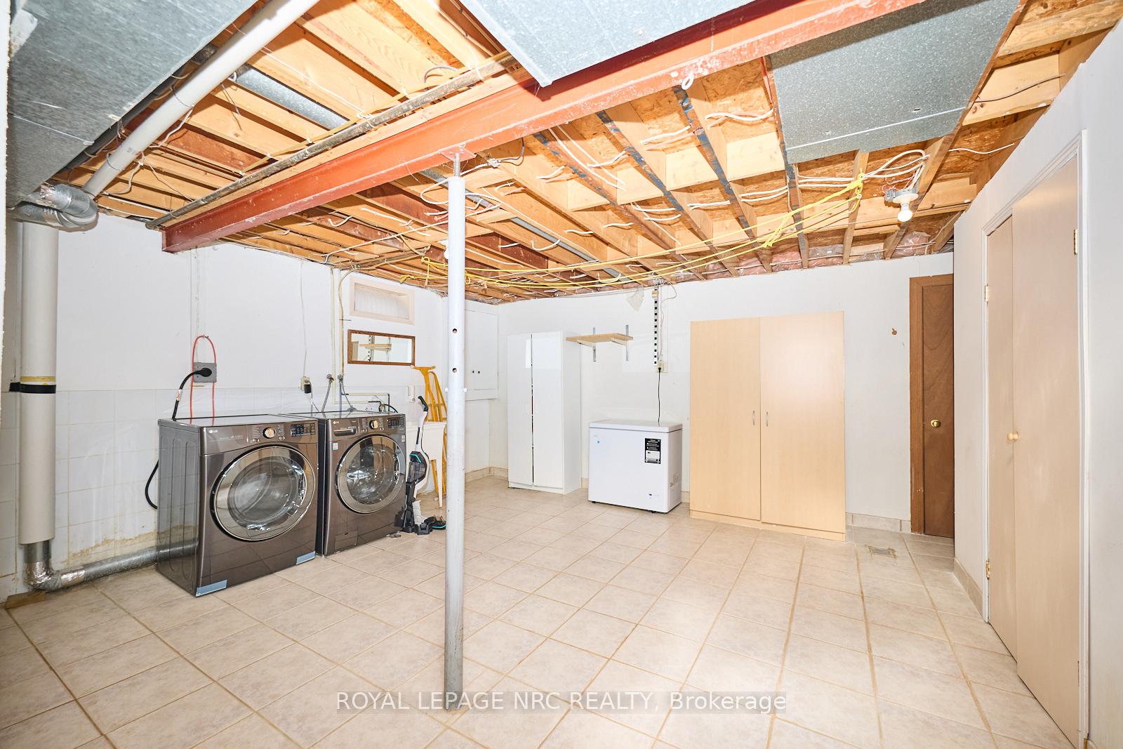 Photo 27 of 61 Mcdonagh Crescent, Thorold, Confederation Heights — HOMEH