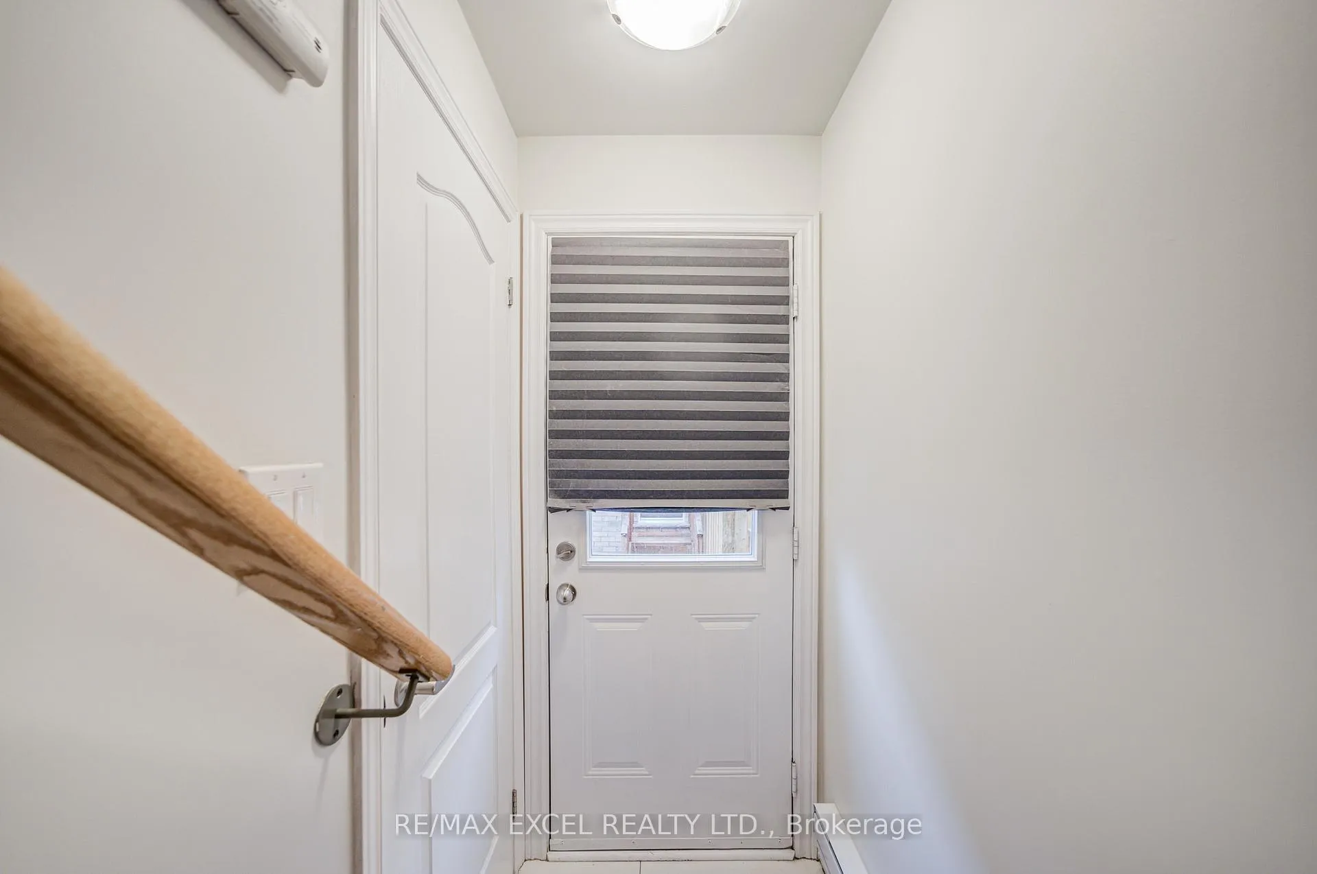 Photo 4 of Unit Coach, 172 Webb Street, Markham, Cornell — HOMEH