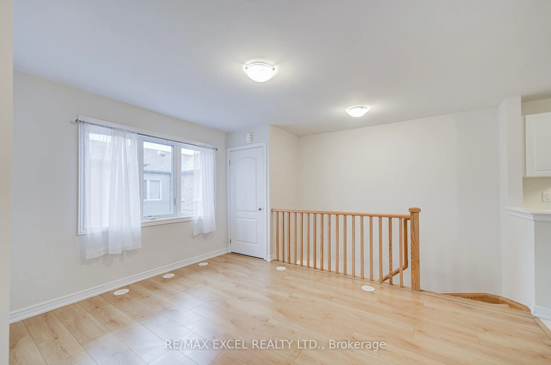Photo 9 of Unit Coach, 172 Webb Street, Markham, Cornell — HOMEH
