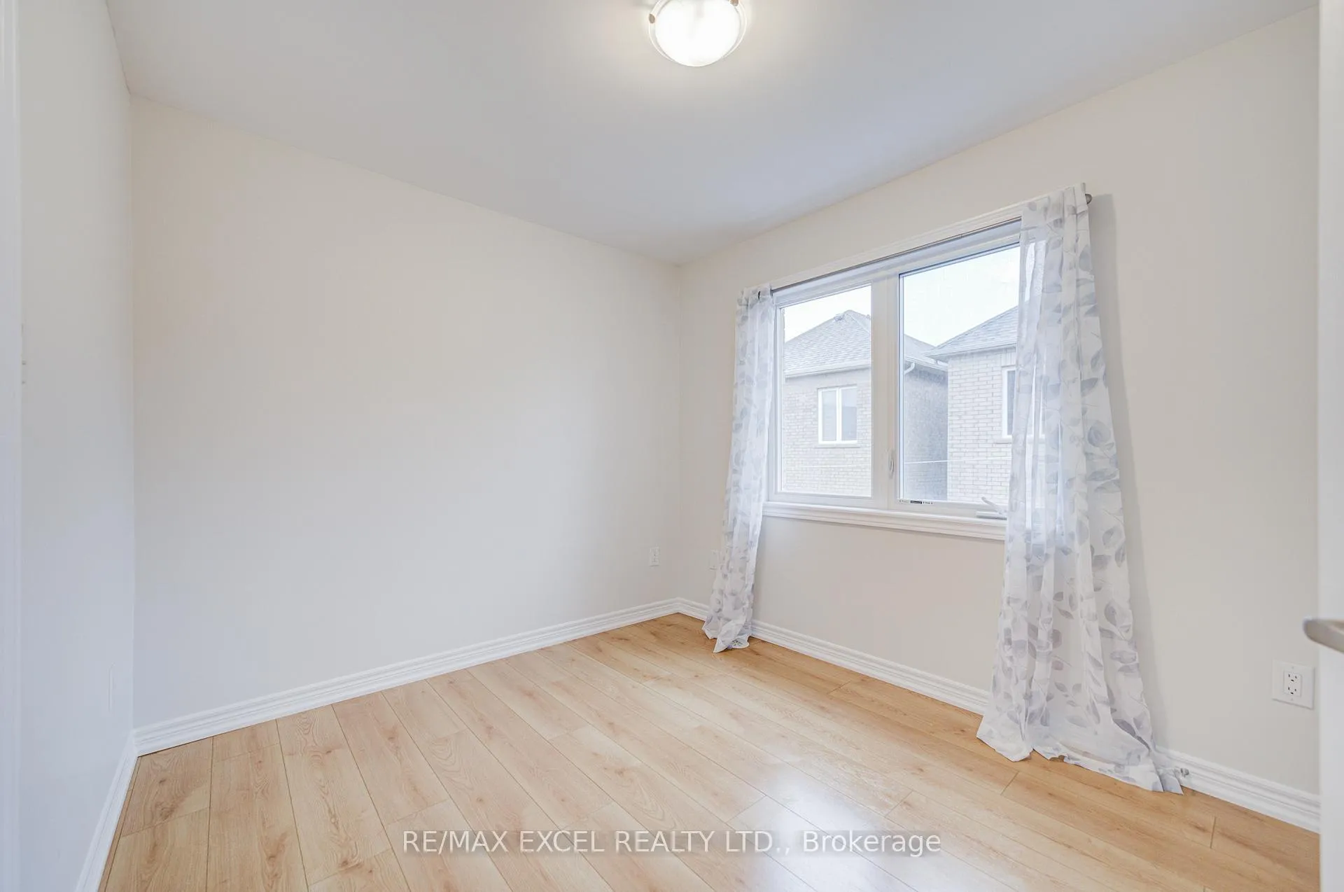 Photo 21 of Unit Coach, 172 Webb Street, Markham, Cornell — HOMEH