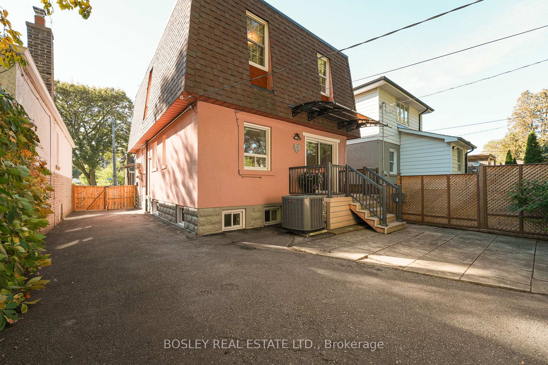 Photo 26 of 309 Warden Avenue, Scarborough, Birchcliffe-Cliffside — HOMEH