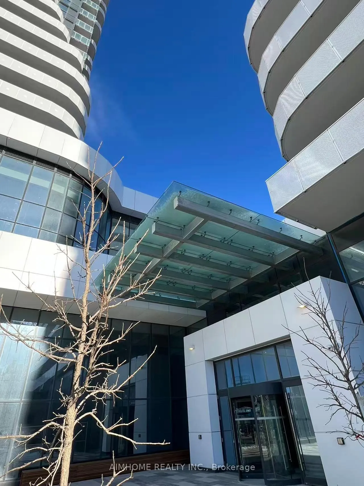 Photo 2 of Unit 4201, 8 Interchange Way, Vaughan, Vaughan Corporate Centre — HOMEH