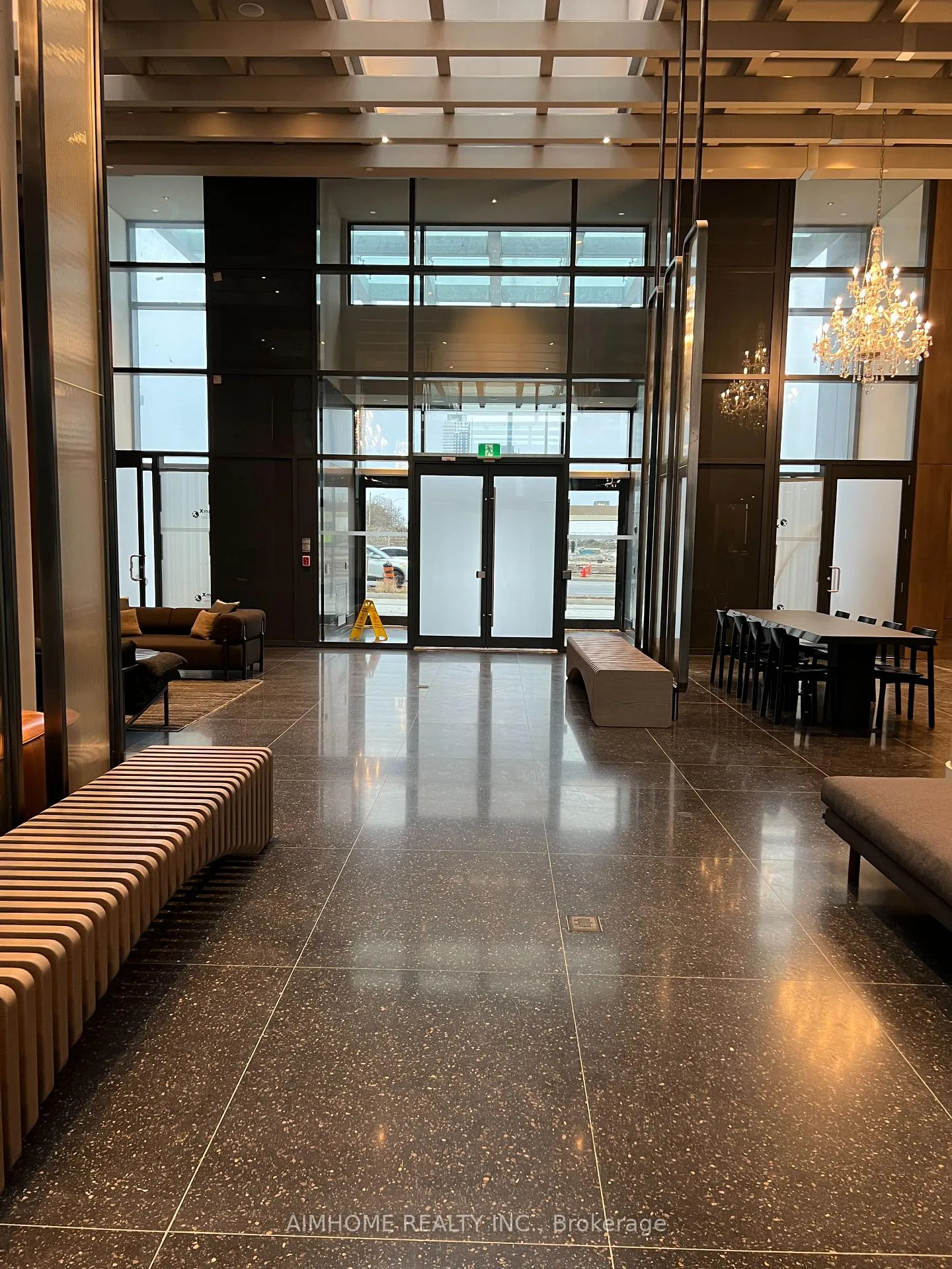 Photo 5 of Unit 4201, 8 Interchange Way, Vaughan, Vaughan Corporate Centre — HOMEH