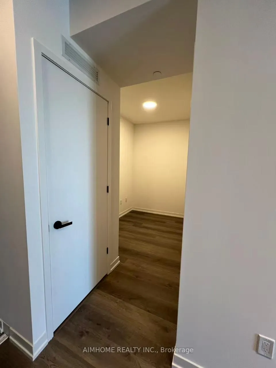 Photo 20 of Unit 4201, 8 Interchange Way, Vaughan, Vaughan Corporate Centre — HOMEH