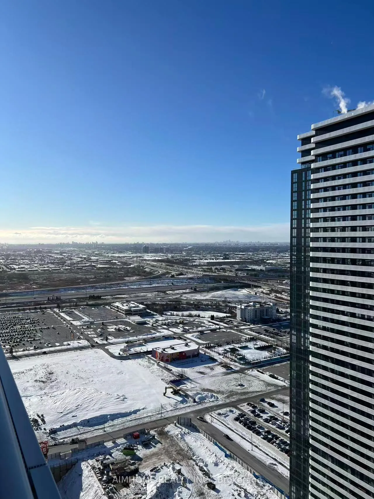 Photo 27 of Unit 4201, 8 Interchange Way, Vaughan, Vaughan Corporate Centre — HOMEH