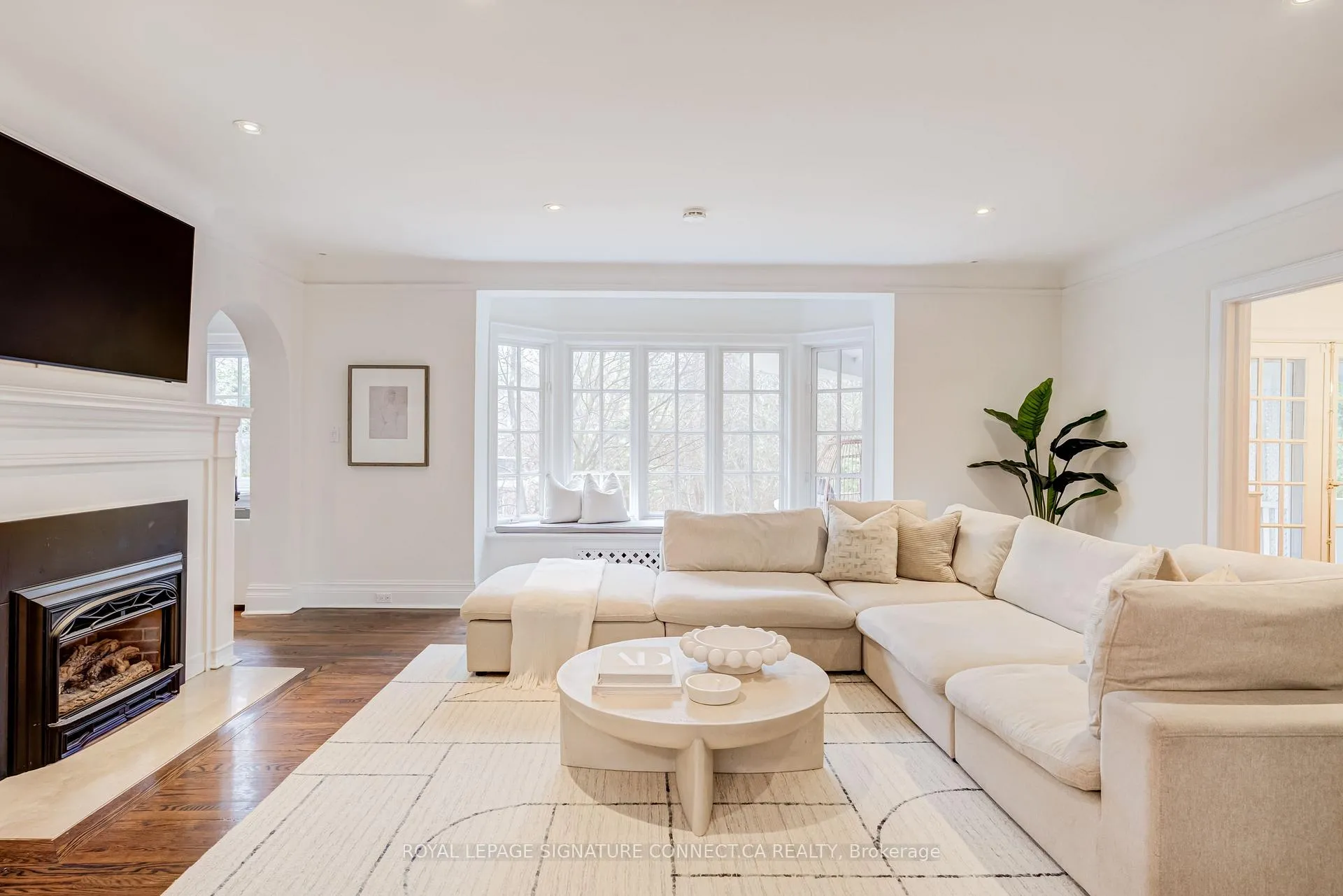 Photo 5 of 43 Glengowan Road, Toronto, Lawrence Park South — HOMEH