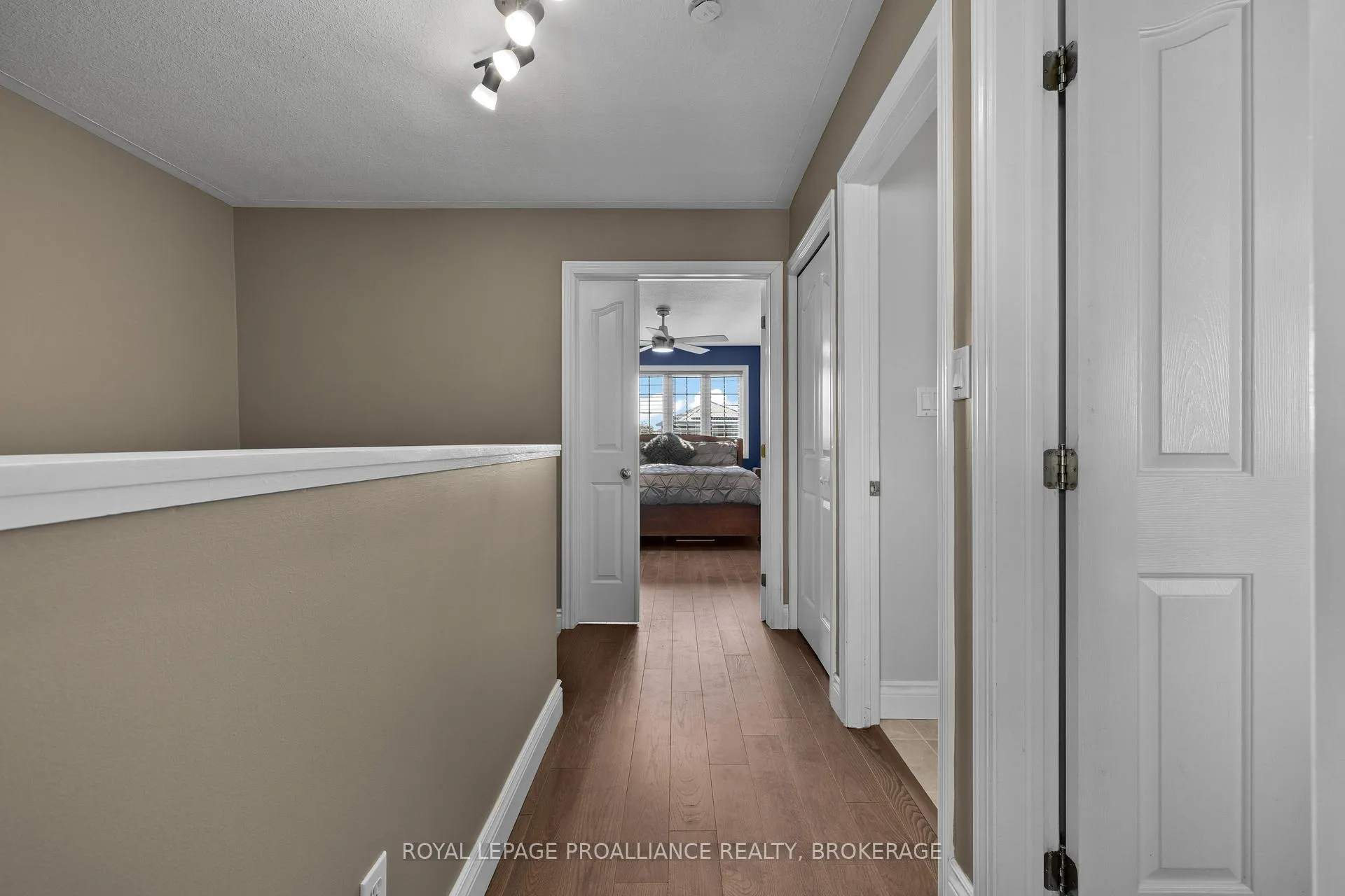 Photo 33 of 2153 Swanfield Street, Kingston, East Gardiners Rd — HOMEH