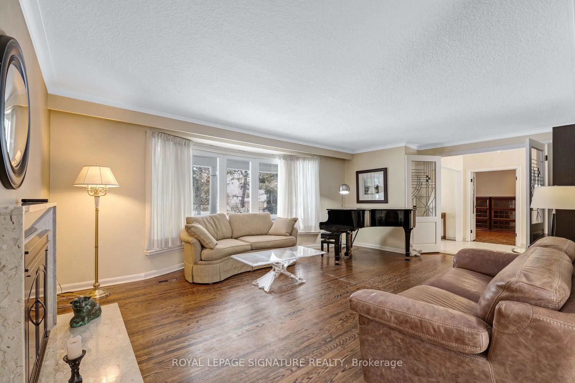 Photo 3 of 57 Forest Grove Drive, North York, Bayview Village — HOMEH