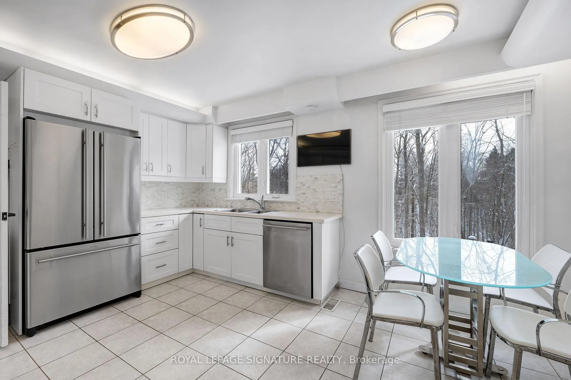 Photo 9 of 57 Forest Grove Drive, North York, Bayview Village — HOMEH