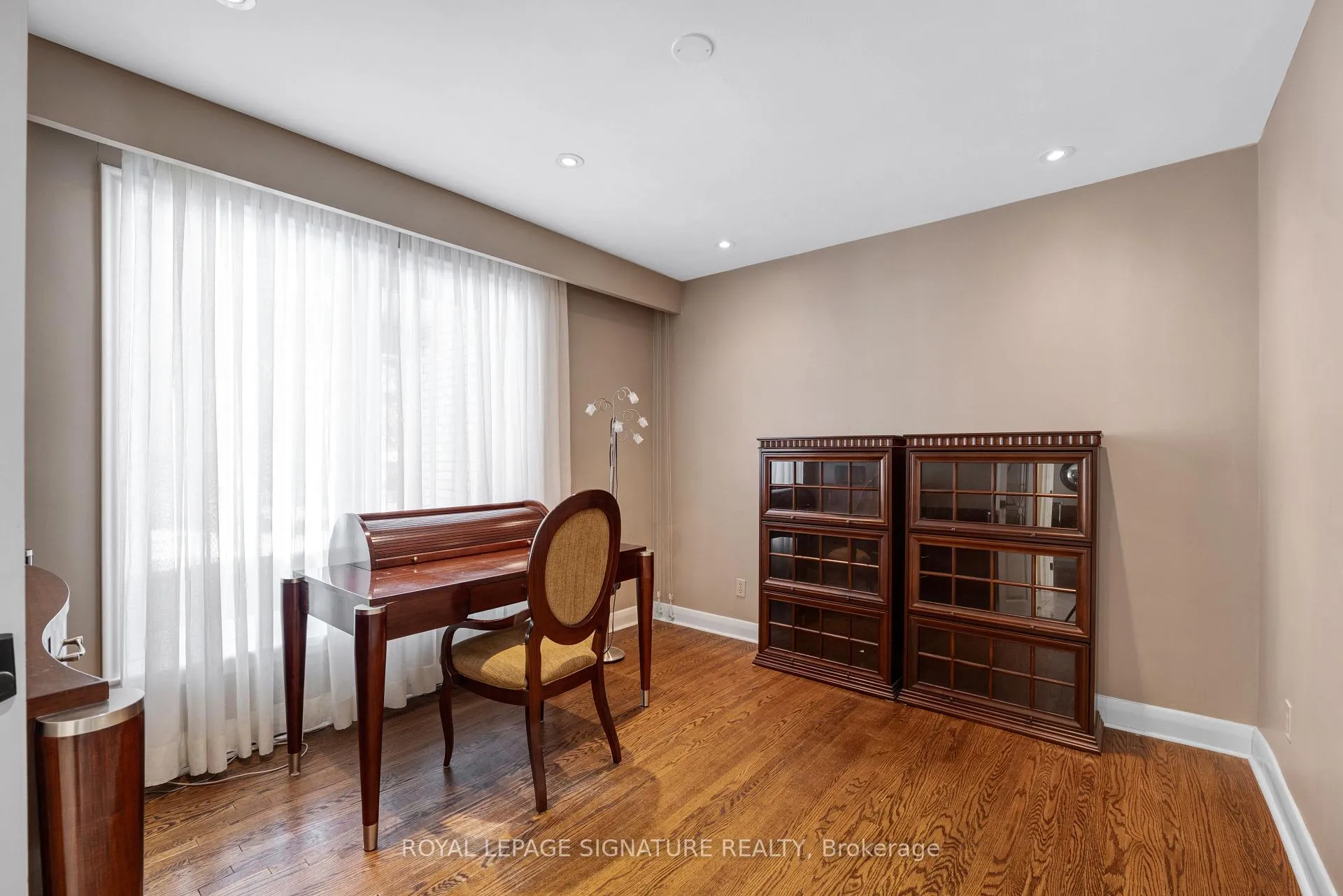 Photo 13 of 57 Forest Grove Drive, North York, Bayview Village — HOMEH