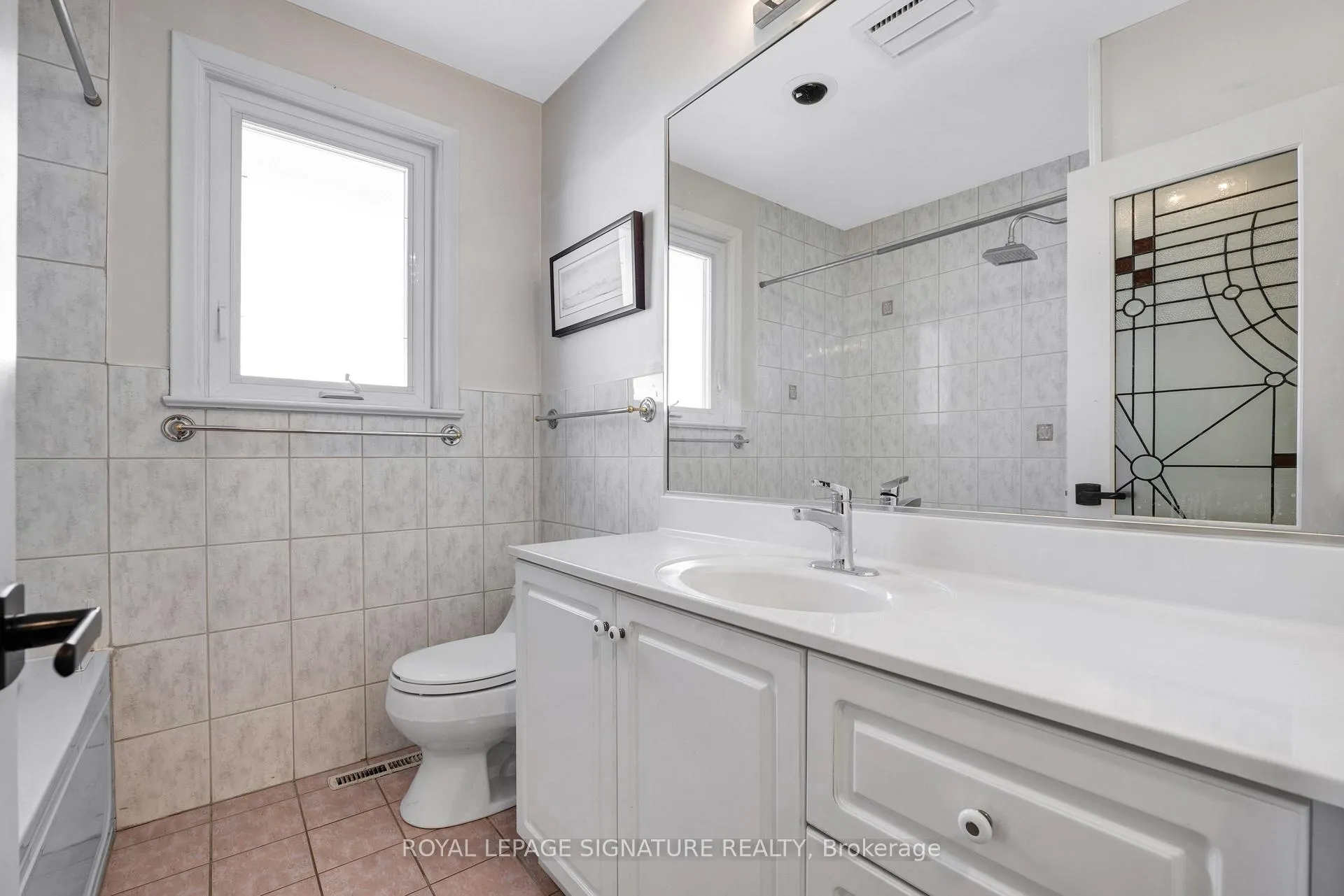 Photo 21 of 57 Forest Grove Drive, North York, Bayview Village — HOMEH