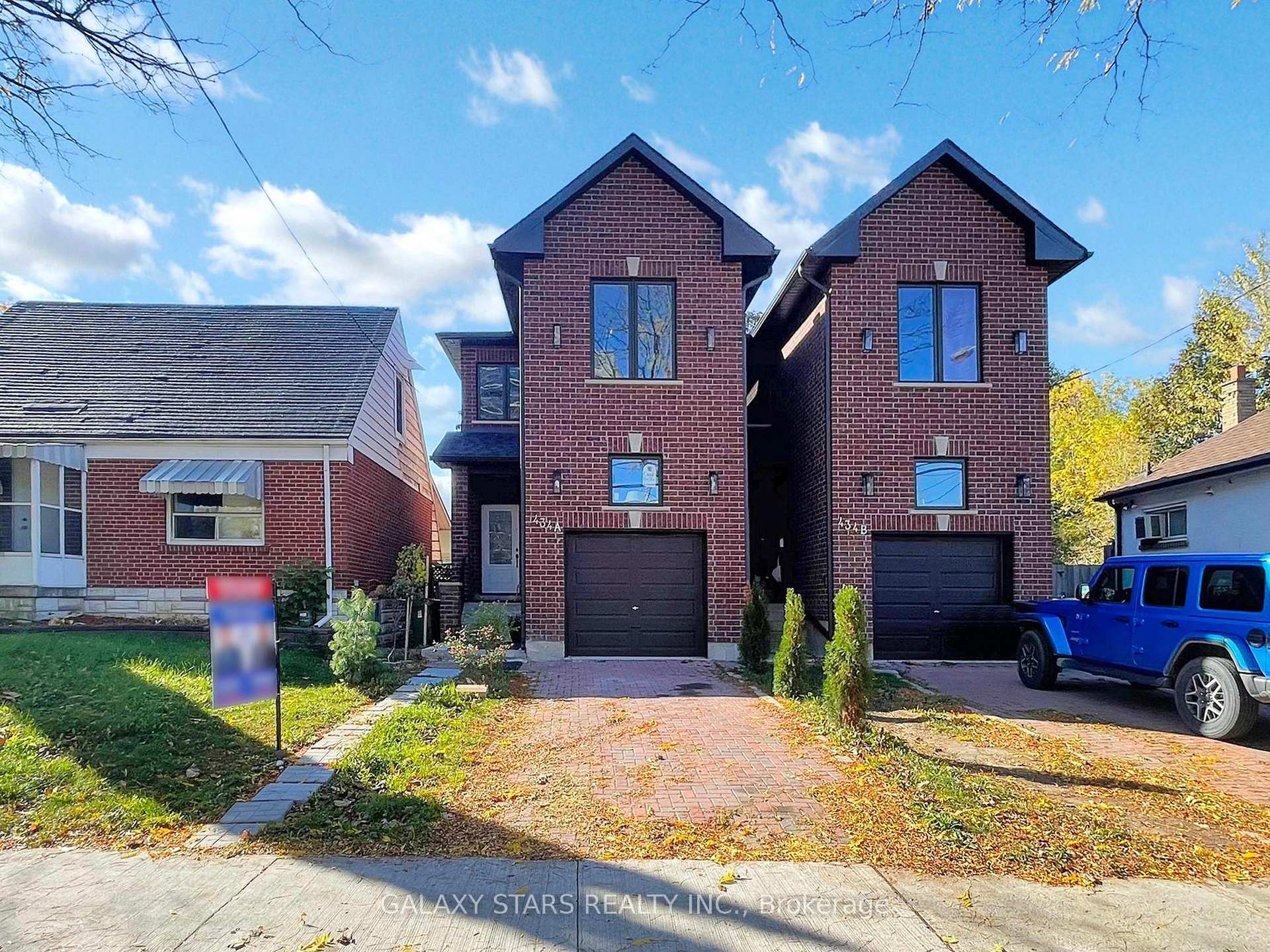 Front of 434A Midland Avenue
