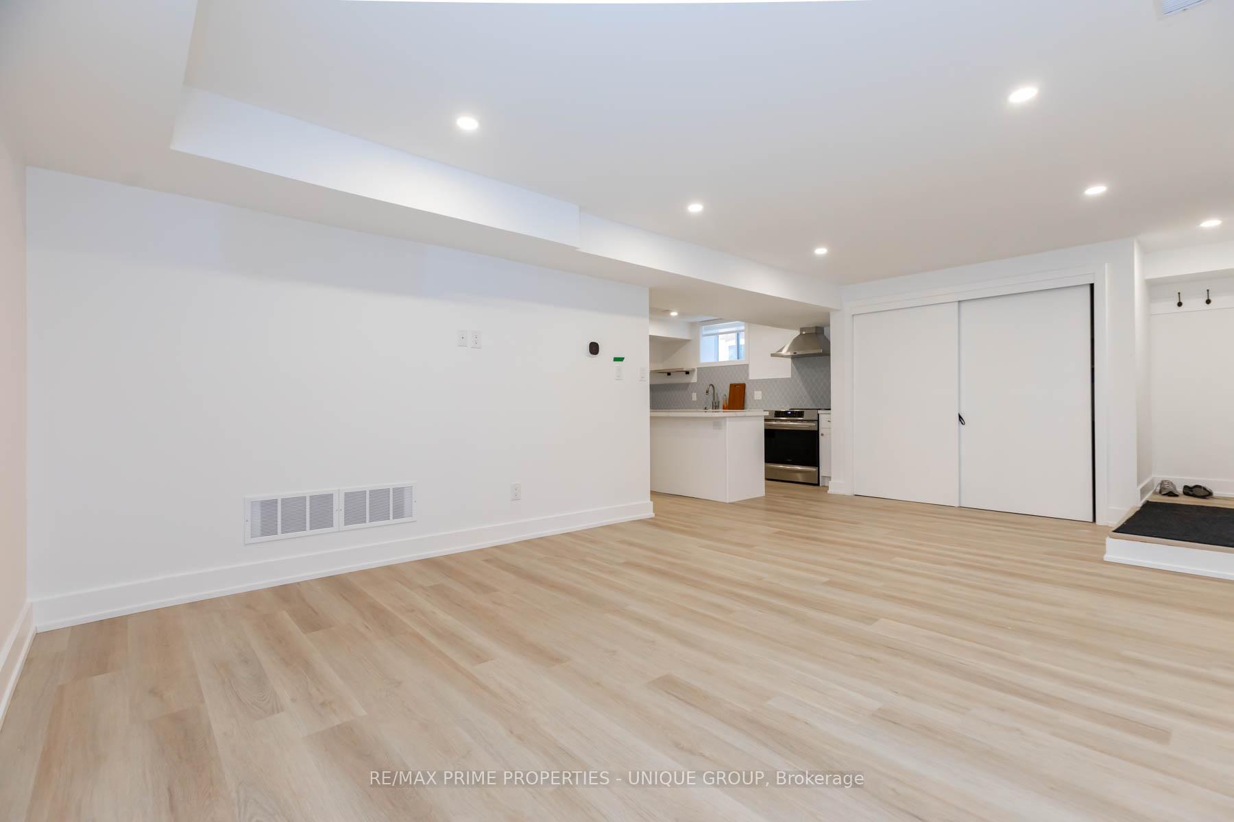 Photo 5 of 15 Anndale Road, Scarborough, Birchcliffe-Cliffside — HOMEH