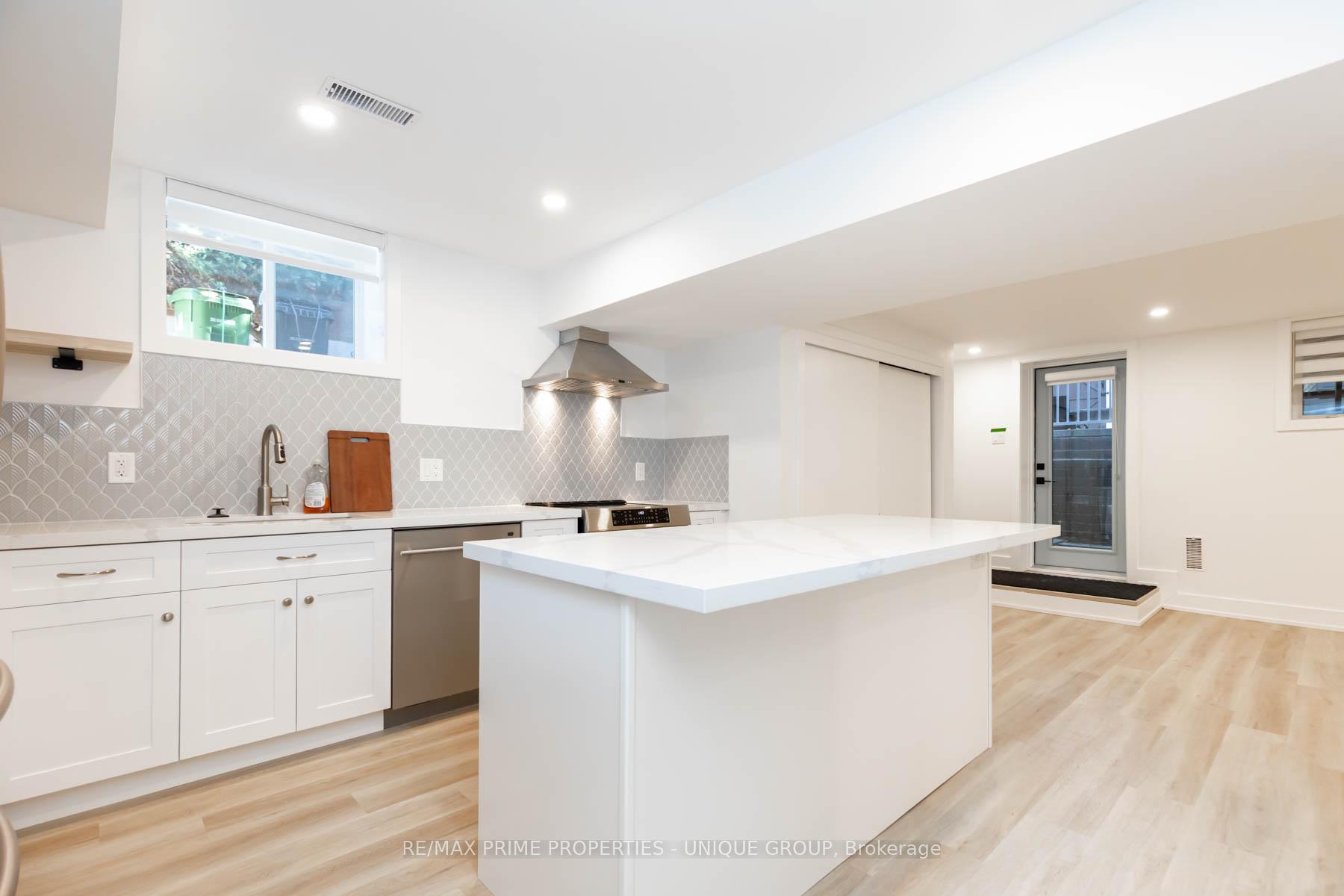 Photo 9 of 15 Anndale Road, Scarborough, Birchcliffe-Cliffside — HOMEH