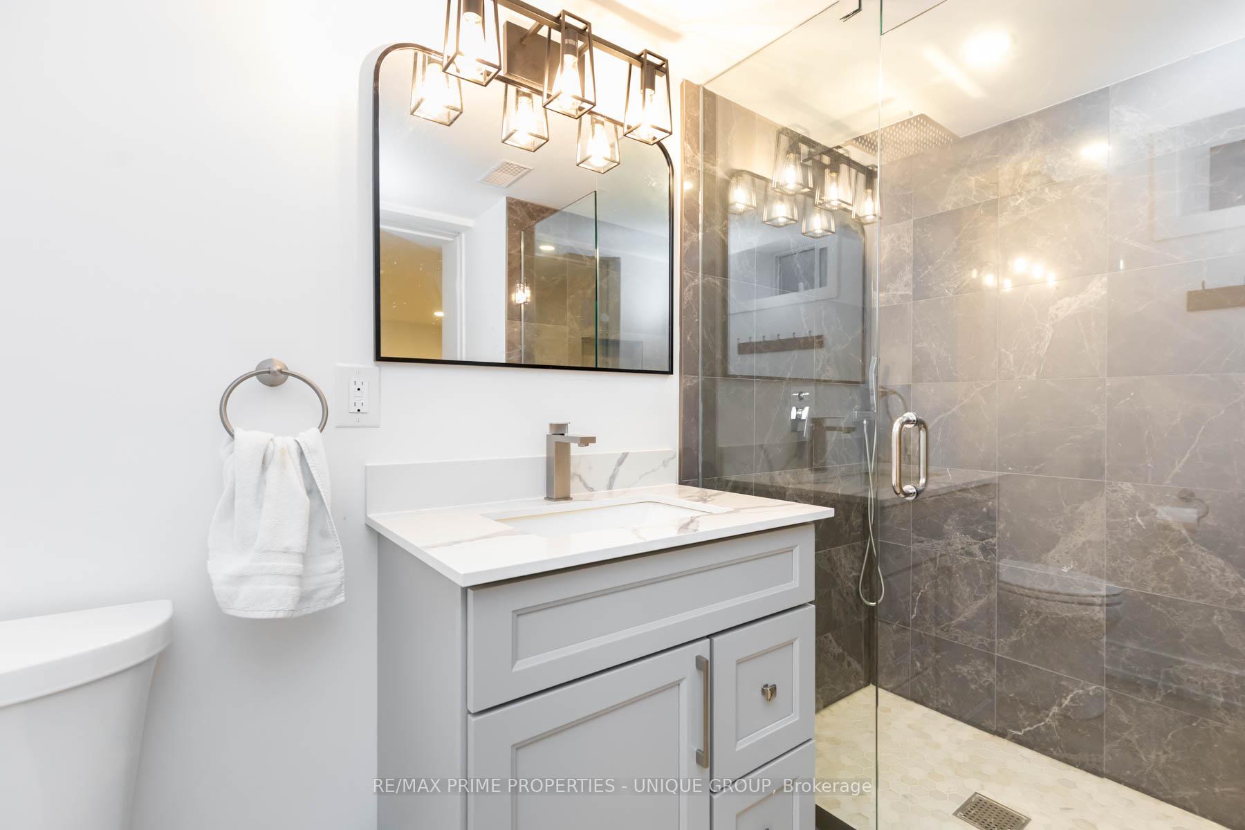 Photo 18 of 15 Anndale Road, Scarborough, Birchcliffe-Cliffside — HOMEH