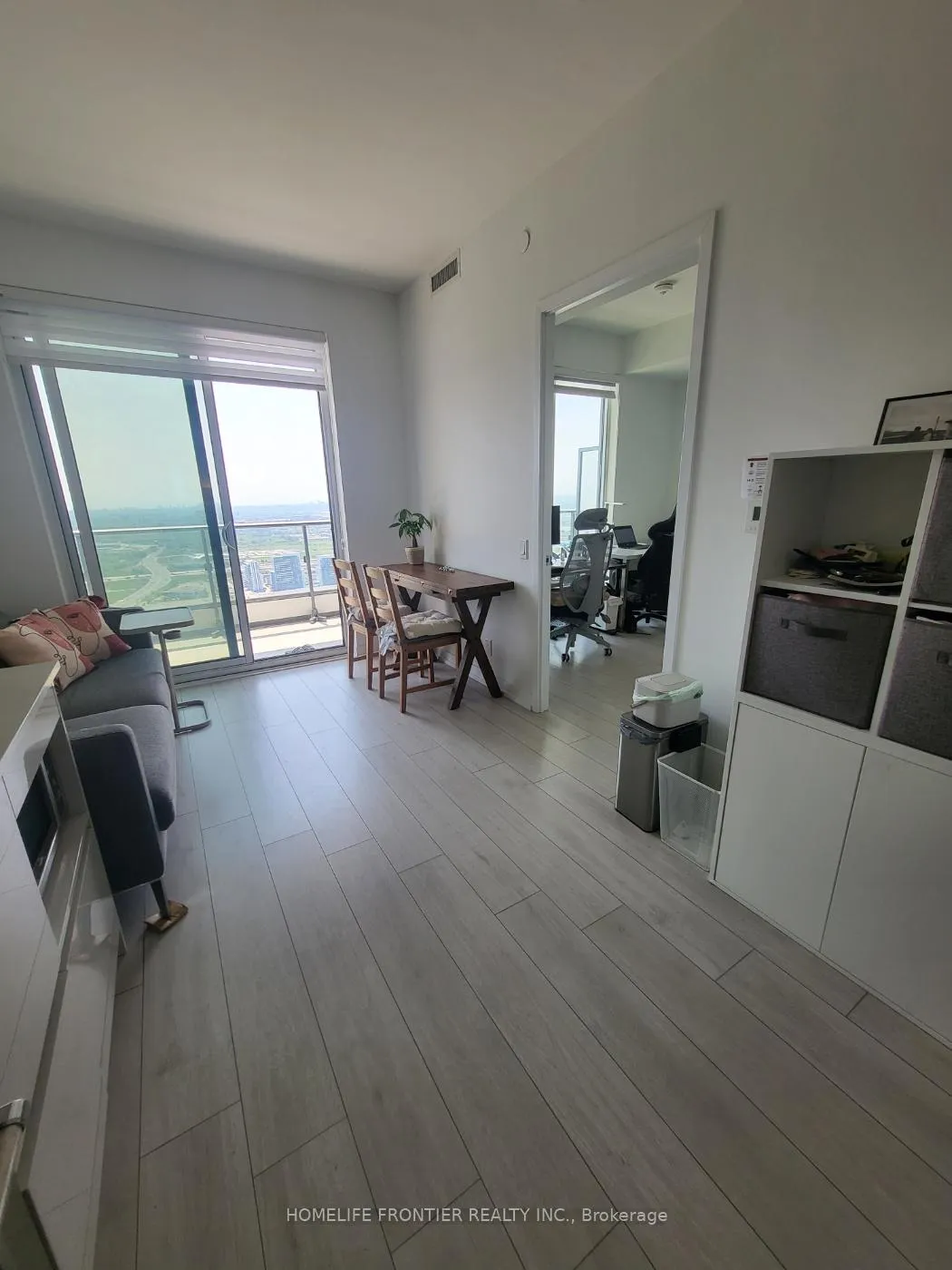 Photo 8 of Unit 5807, 950 Portage Parkway, Vaughan, Vaughan Corporate Centre — HOMEH