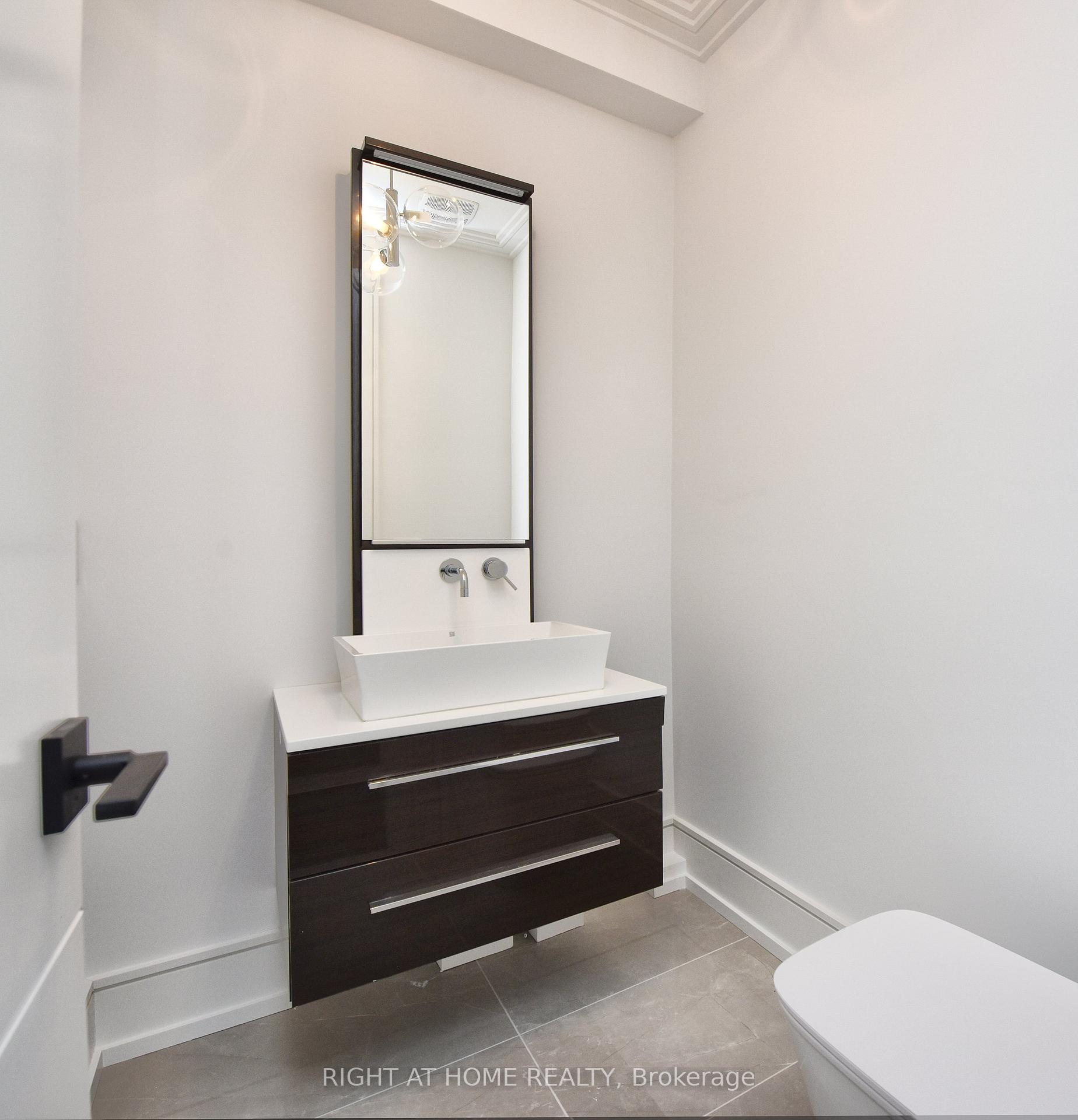 Photo 8 of 1256 Broadview Avenue, Toronto, Broadview North — HOMEH