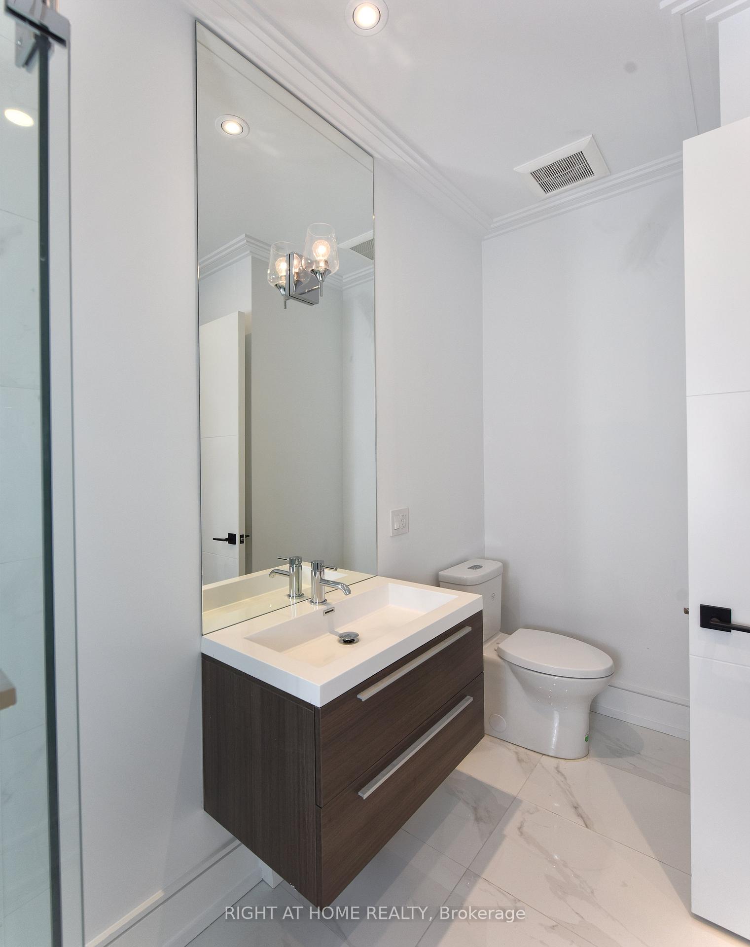 Photo 11 of 1256 Broadview Avenue, Toronto, Broadview North — HOMEH