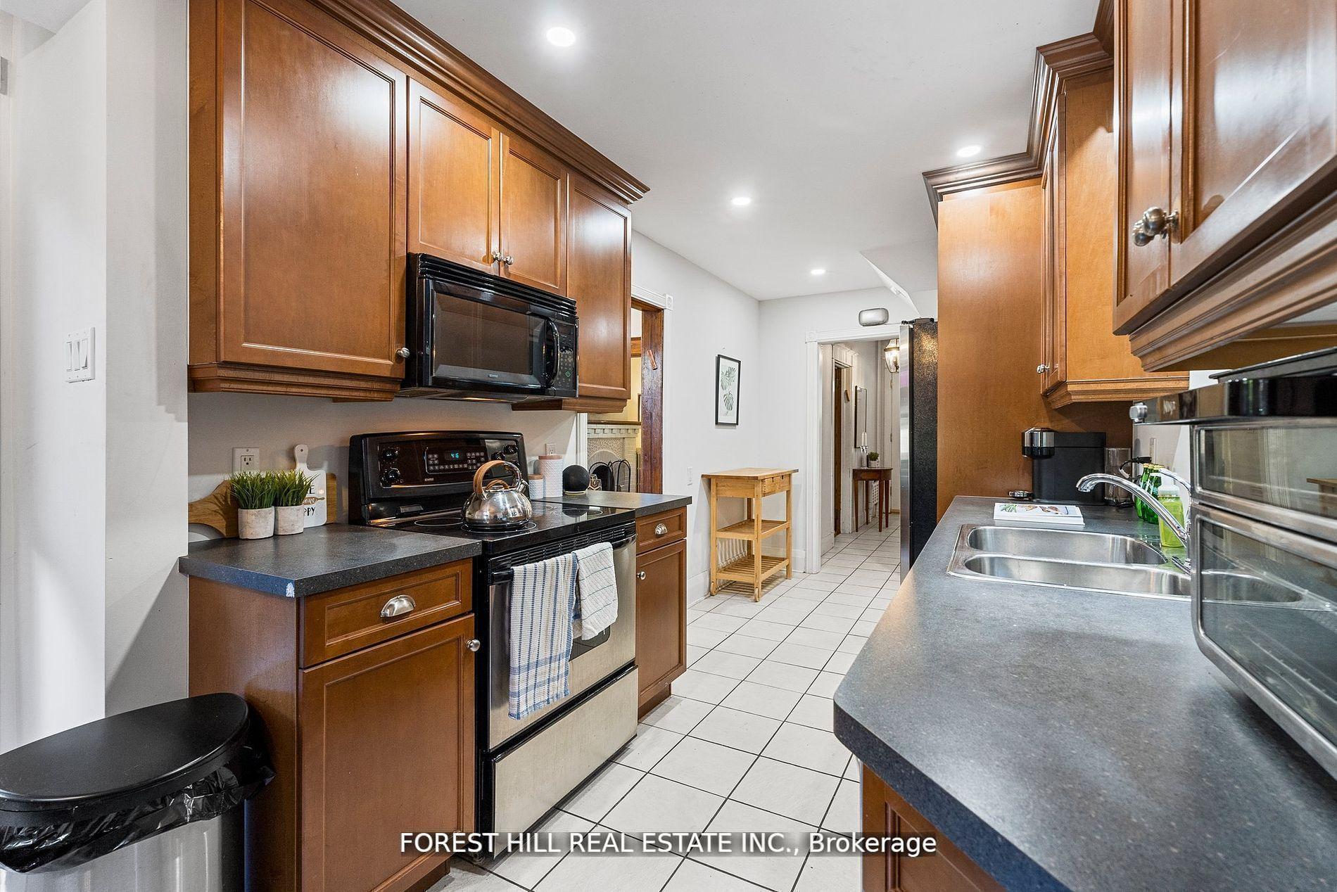 Photo 24 of 244 Strathmore Boulevard, Toronto, Danforth — HOMEH