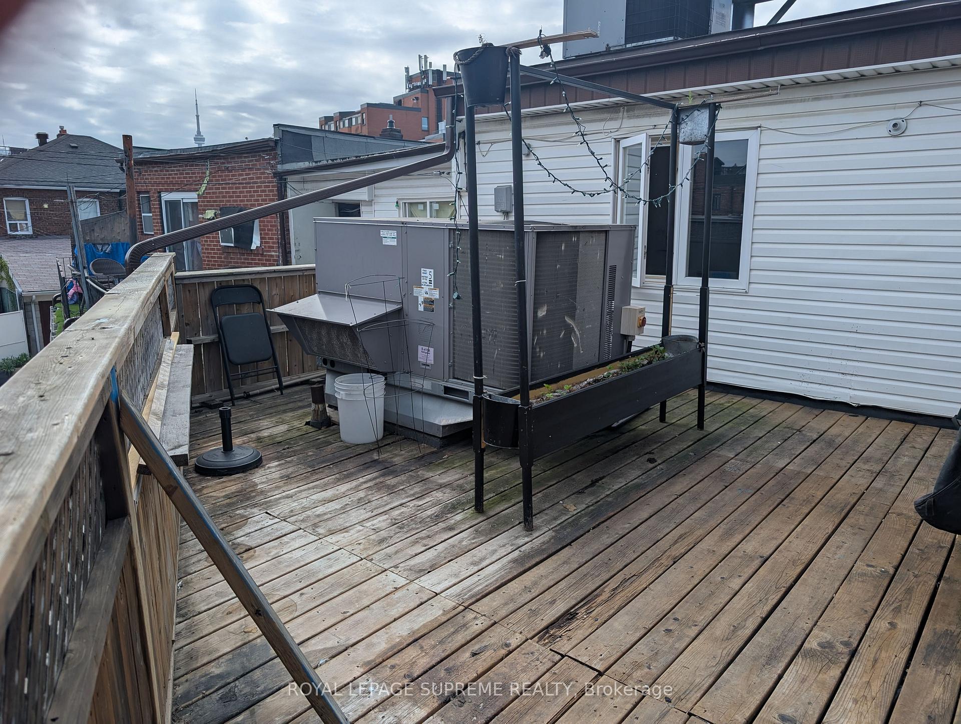 Photo 4 of Unit 2, 1328 Dundas Street W, Toronto, Little Portugal — HOMEH