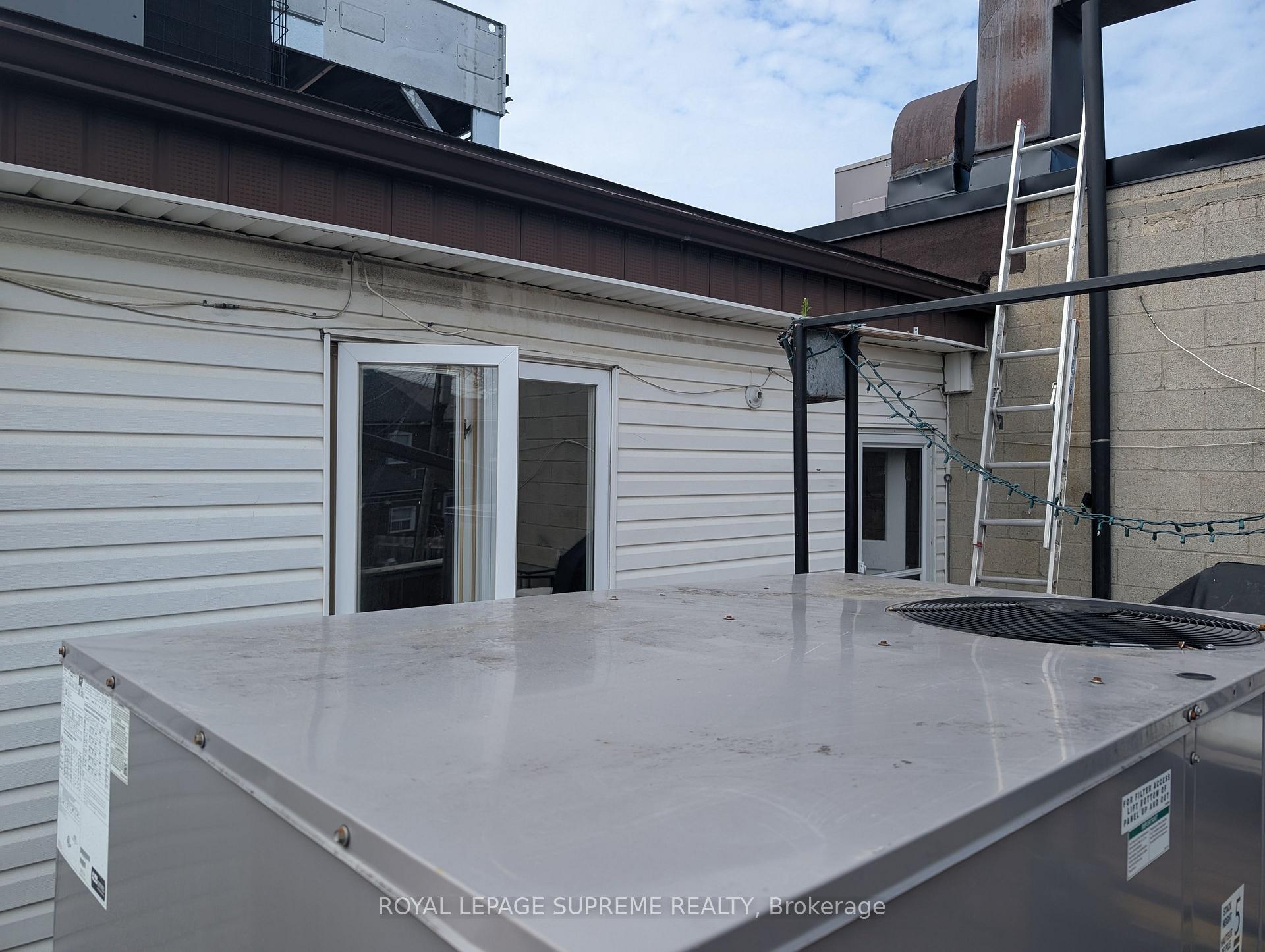 Photo 6 of Unit 2, 1328 Dundas Street W, Toronto, Little Portugal — HOMEH